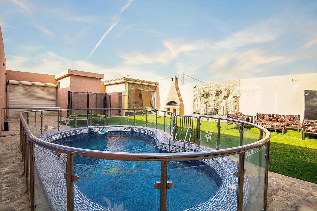Alremal Resort منتجع شاليهات انوار