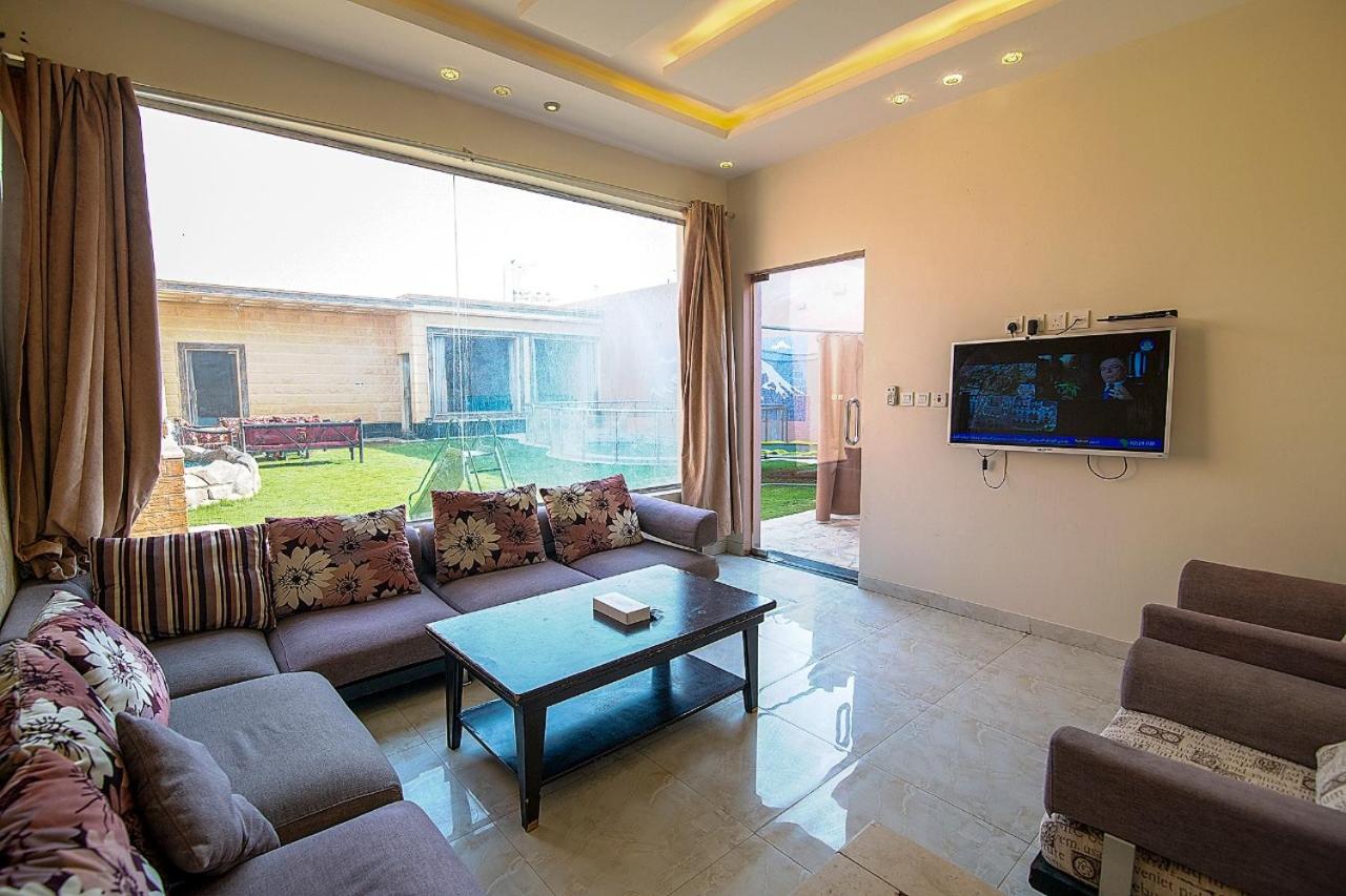 Alremal Resort منتجع شاليهات انوار