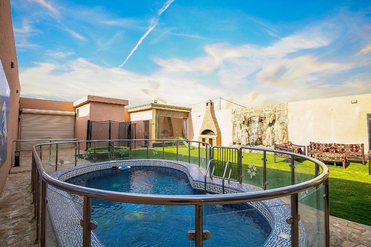 Alremal Resort منتجع شاليهات انوار