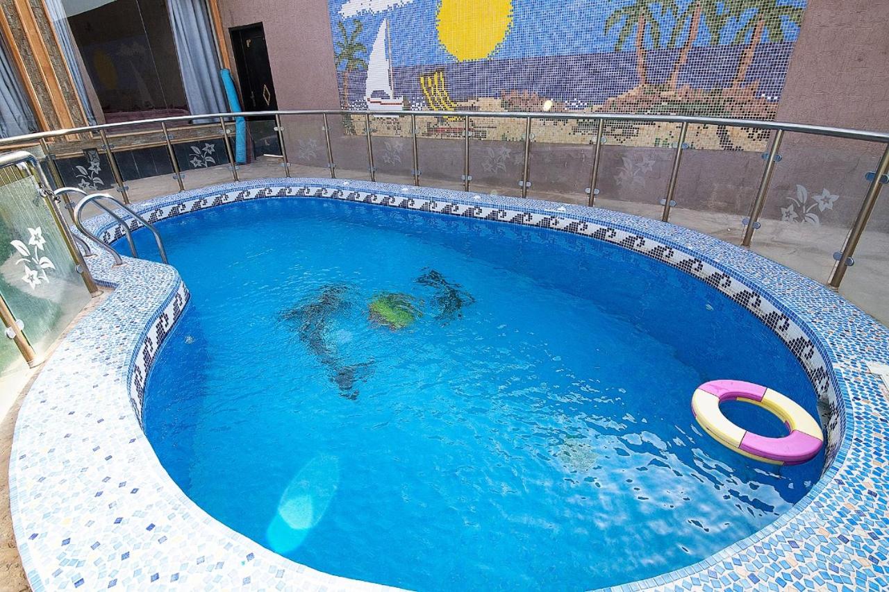 Alremal Resort منتجع شاليهات انوار