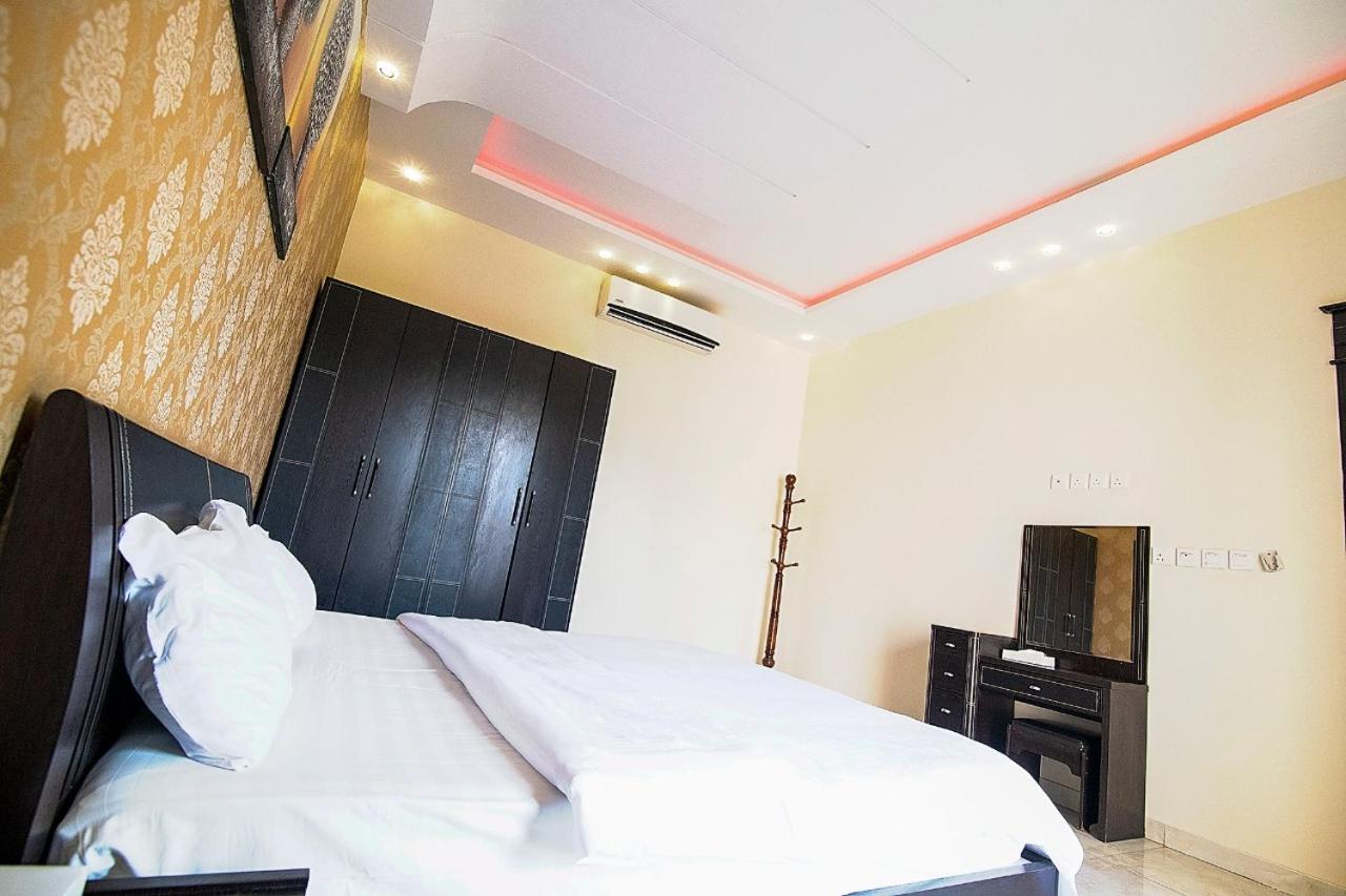 Alremal Resort منتجع شاليهات انوار