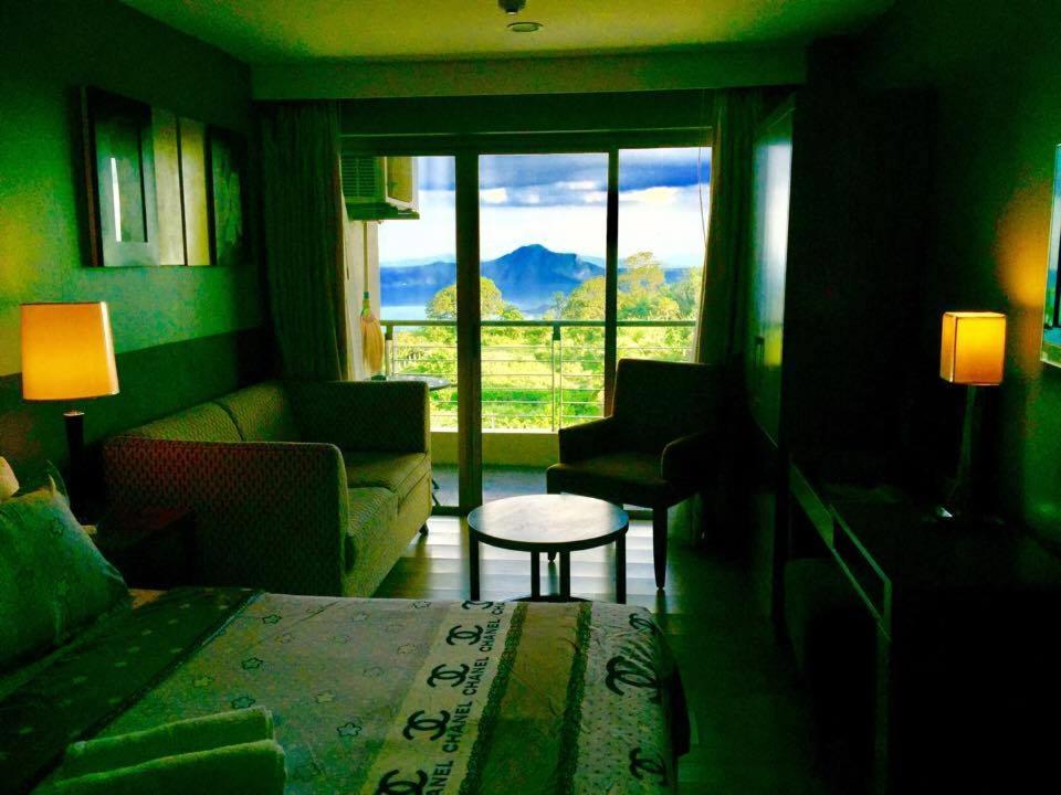One Tagaytay Place Private Residences