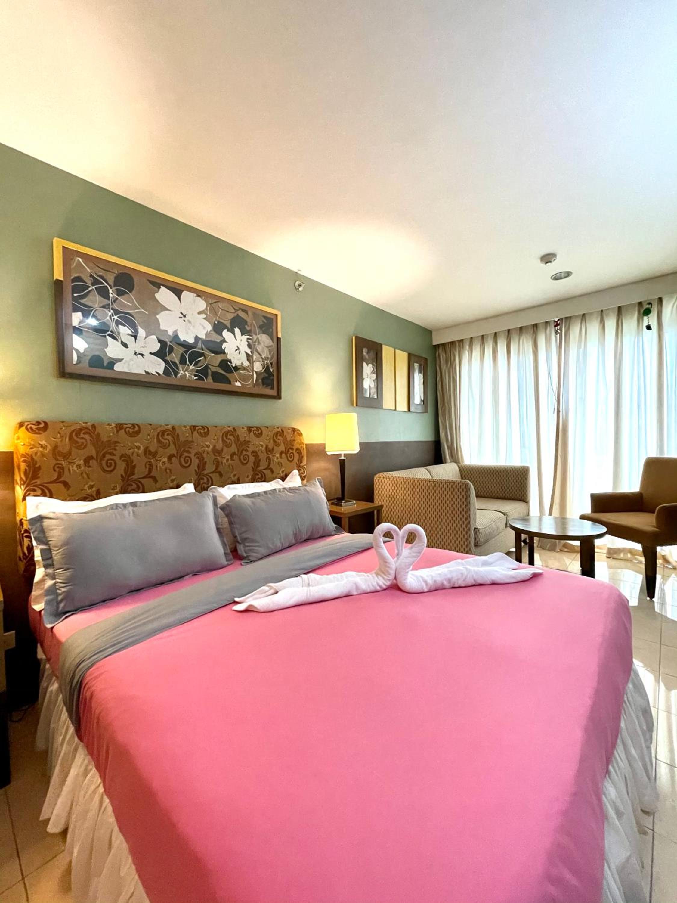 One Tagaytay Place Private Residences