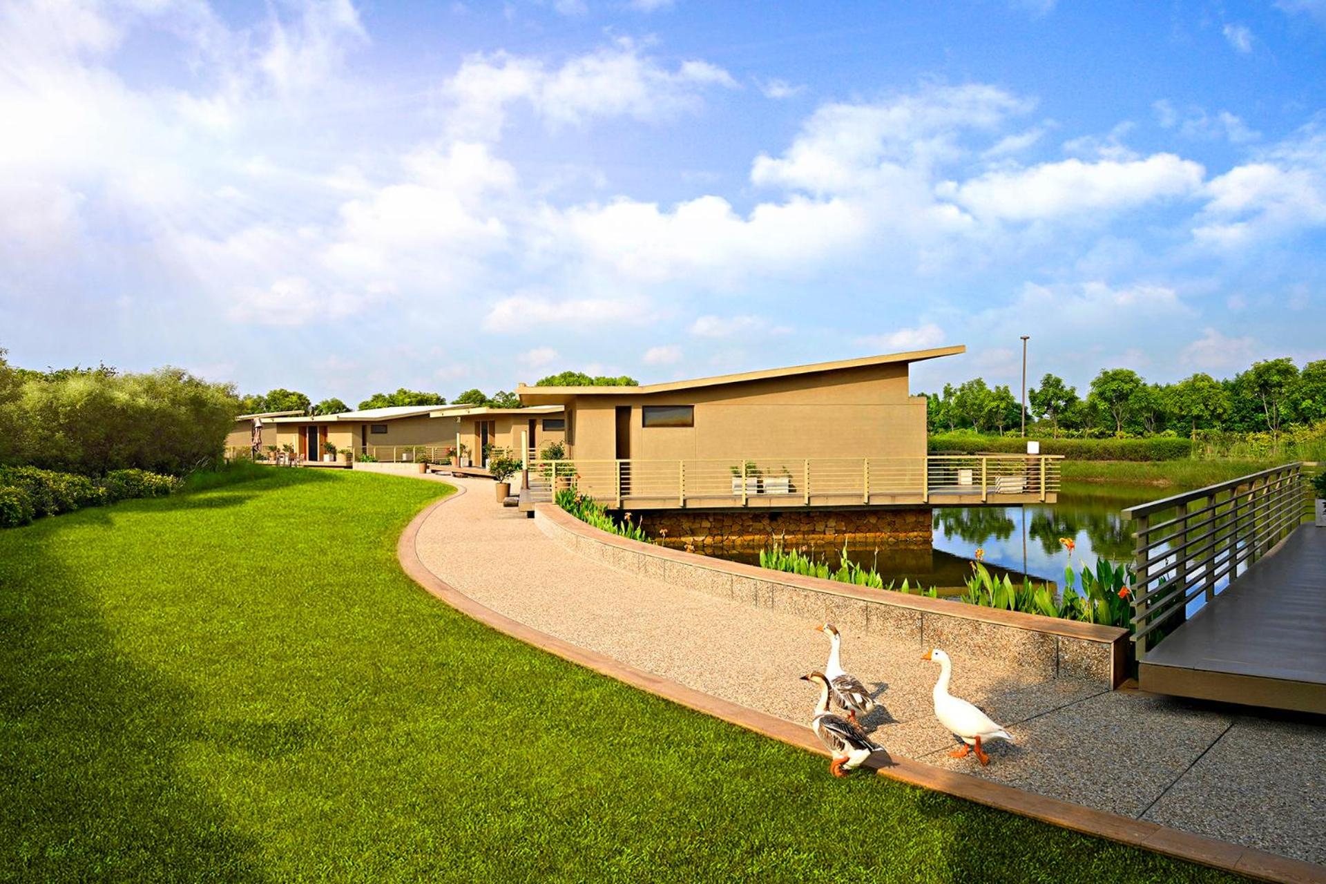 Life At REPOSE- Lake Villas Resort & Club view 2
