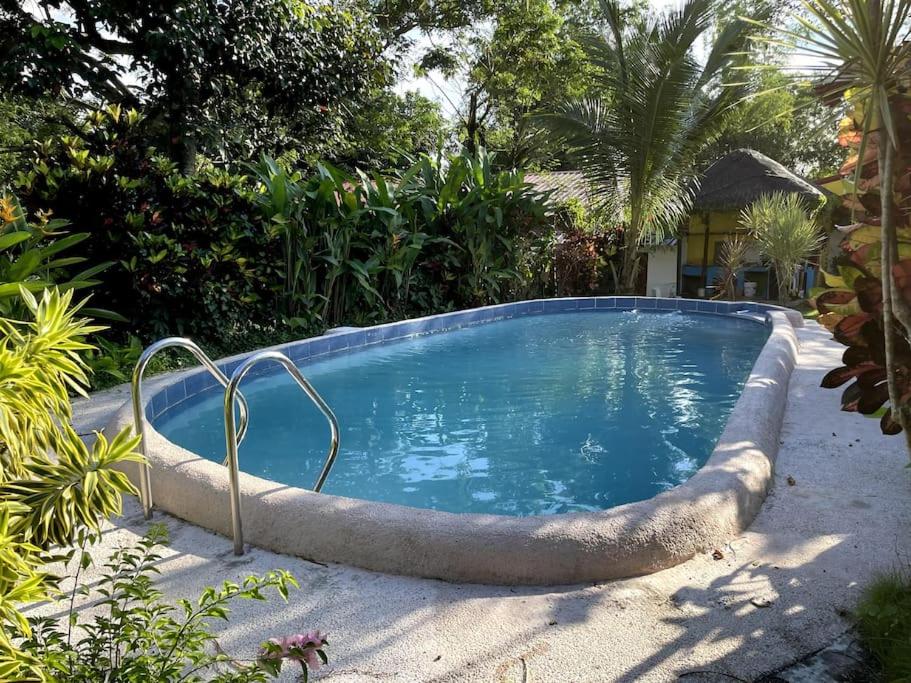 Charming 3-Bedroom Country Farm Home Pool ParkSprings Lipa