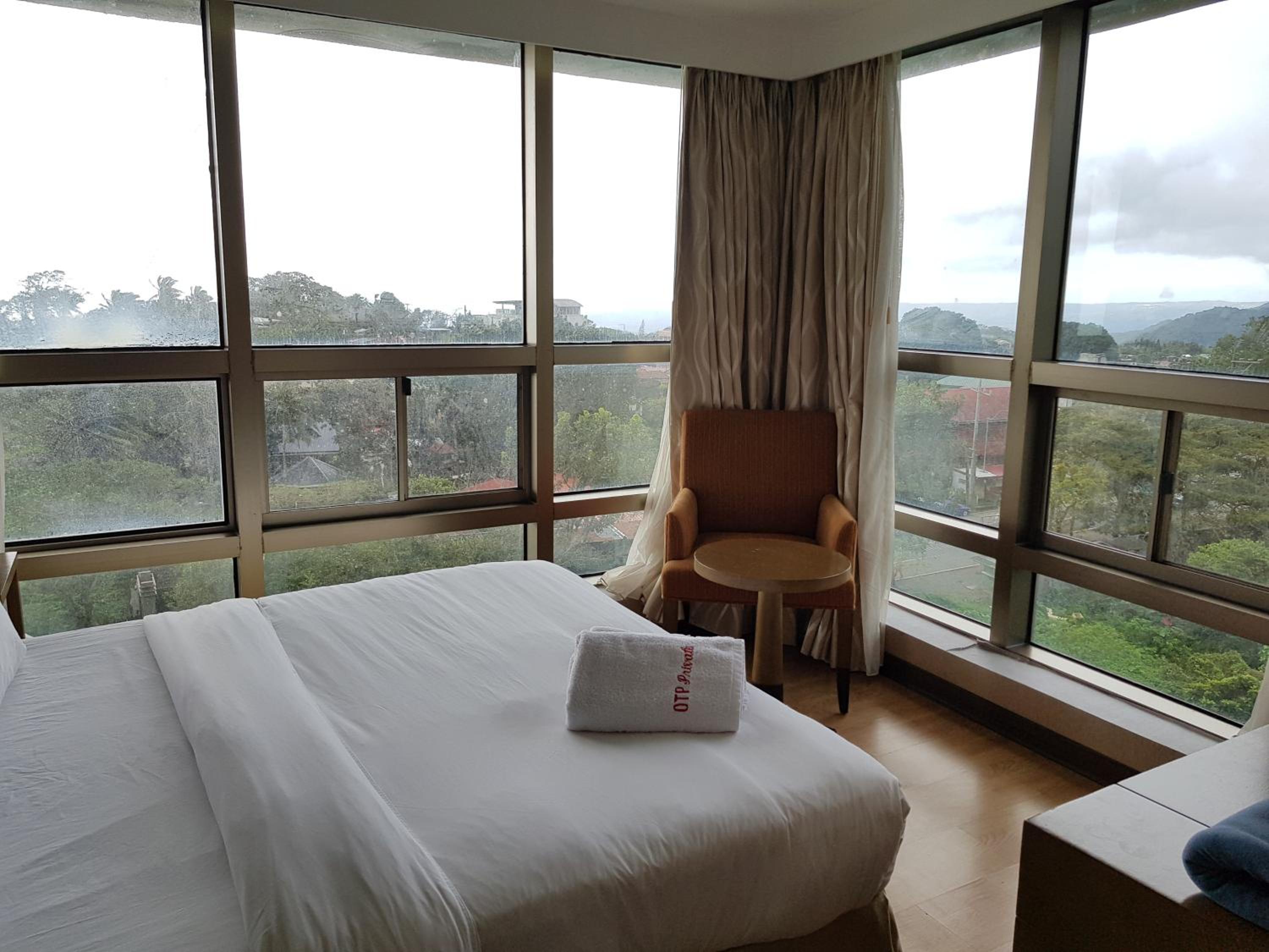 One Tagaytay Place Private Residences
