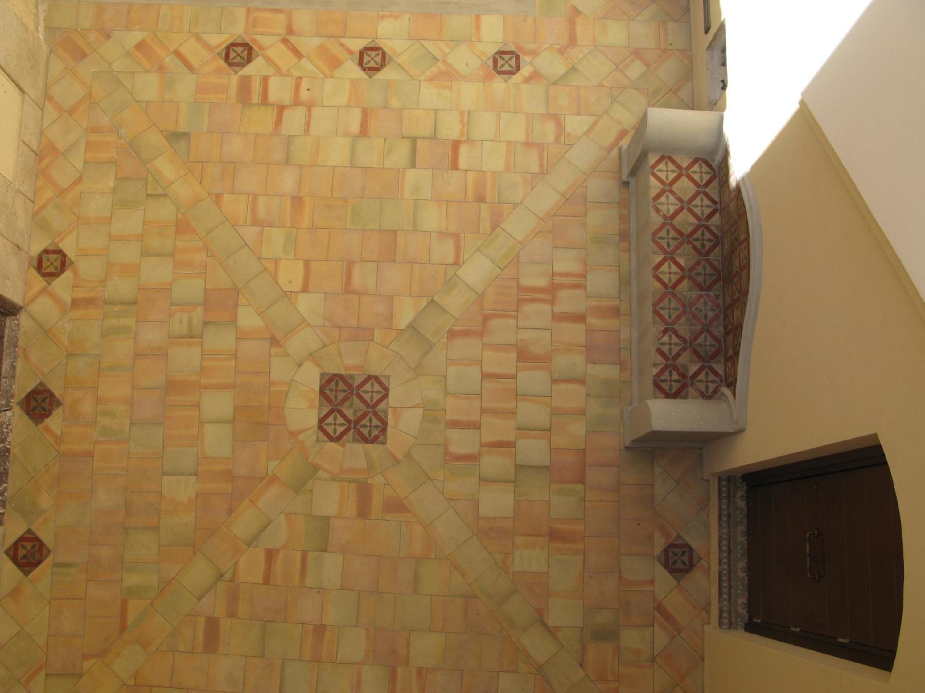 Photo 32