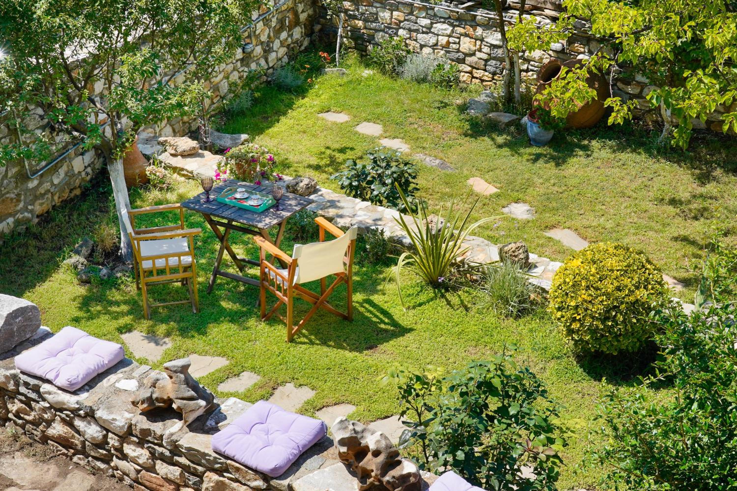 MAROYDA STONEHOUSE view 3