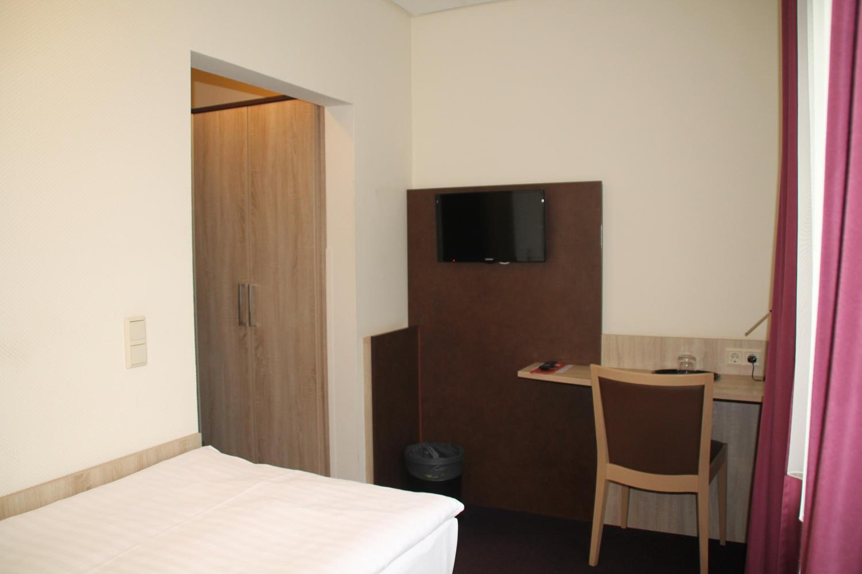 Hotel Stadt Kamen - Property Image 5