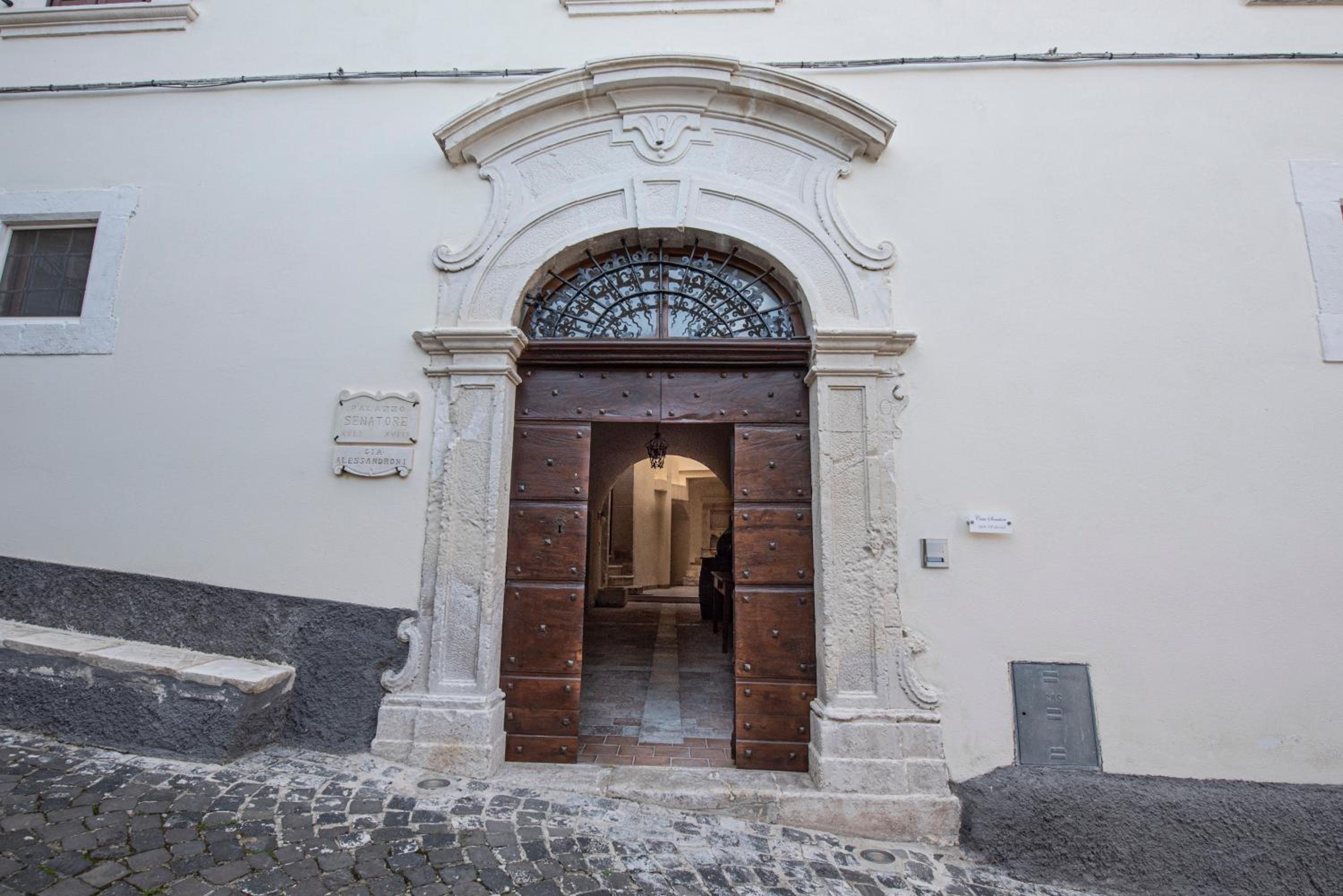 Photo 42