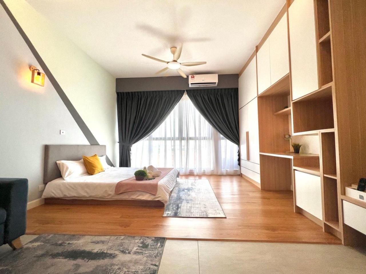FREE PARKING # 2 Bed Family BellSuite - Sepang KLIA Kota Warisan photo 6