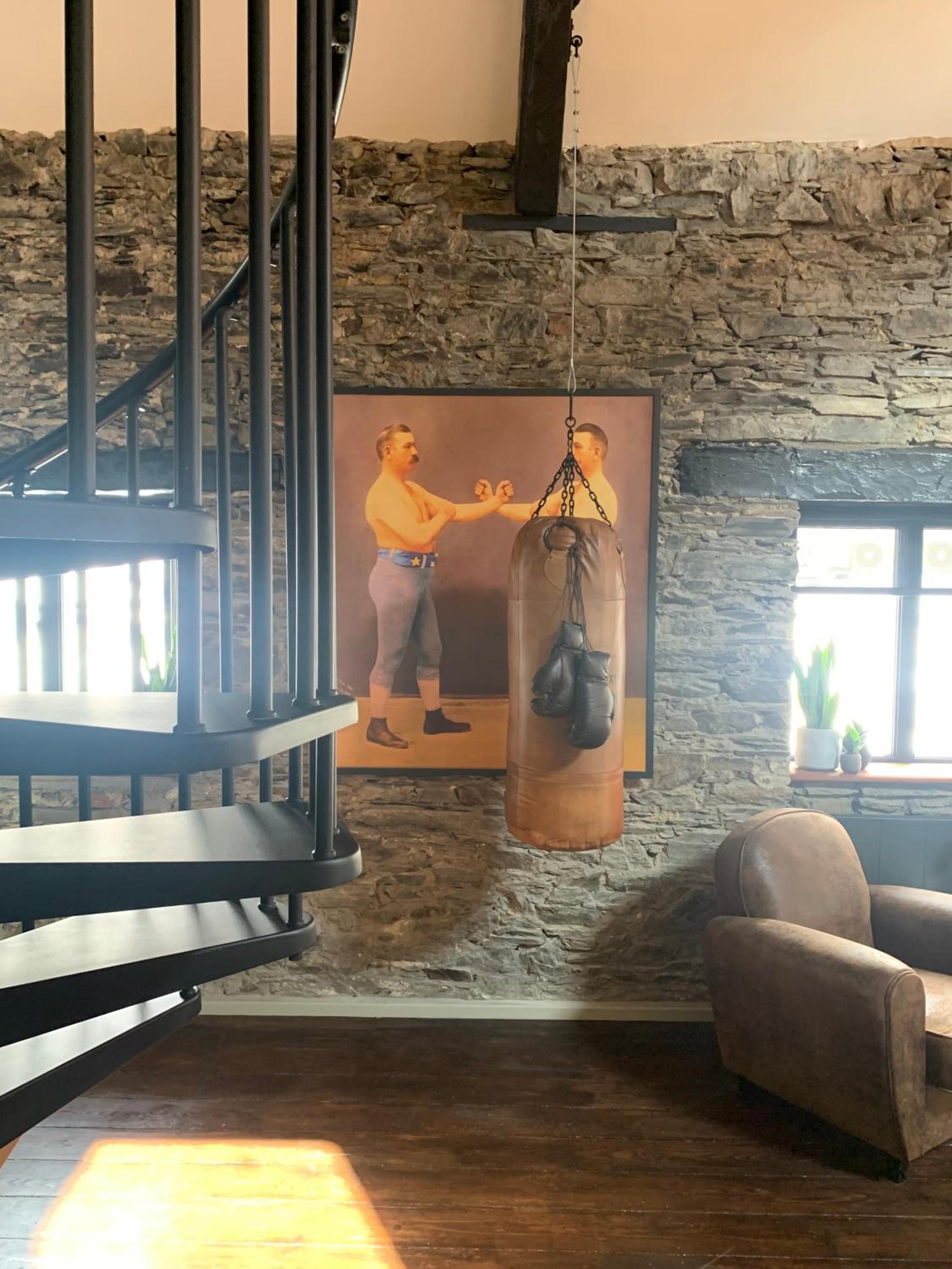 Loft 11 Stunning LUXURY NYC Loft Style Interior Designed 2BD Apartment EXCELLENT CITY CENTRE LOCATION Mezzanine Cinema Room Designer Furniture AMAZING SPAC