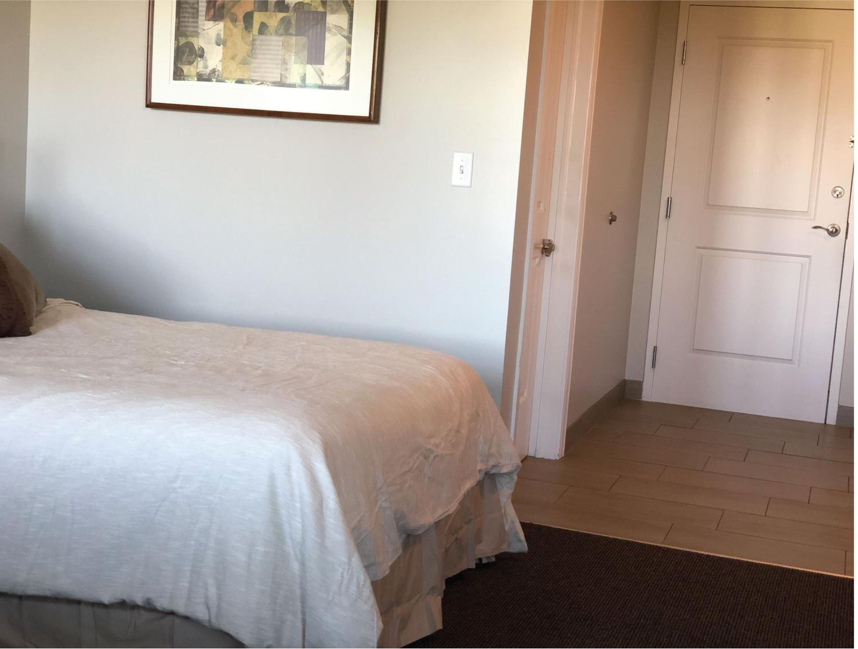 Brinton Suites
