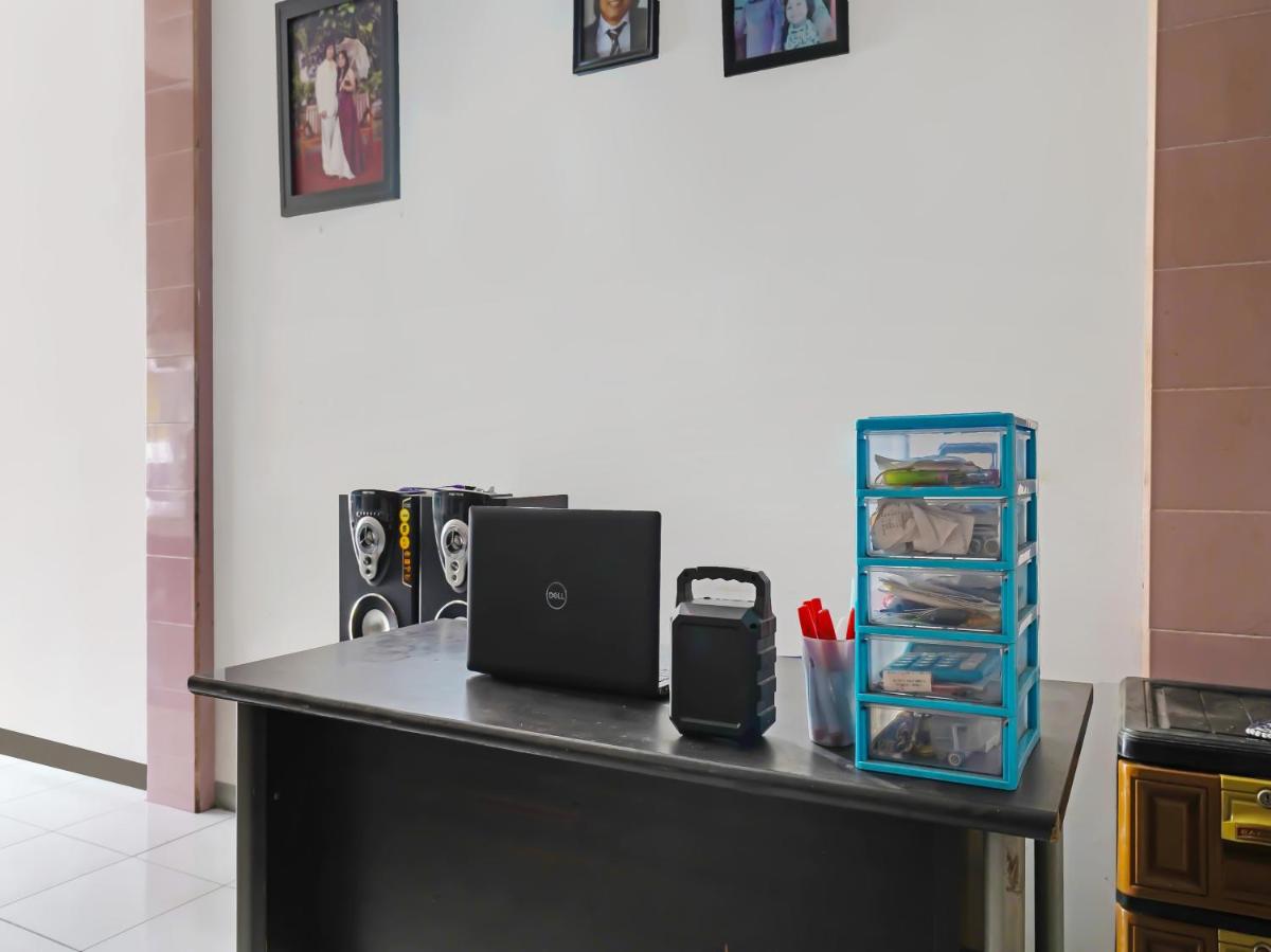 hotel reception