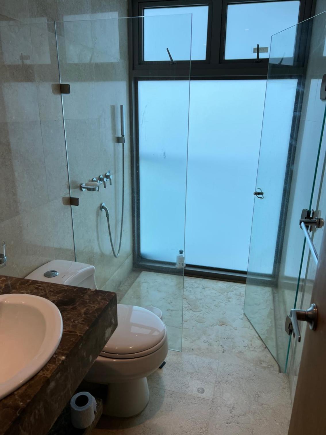 Beachfront Apartment at Radisson Hotel
