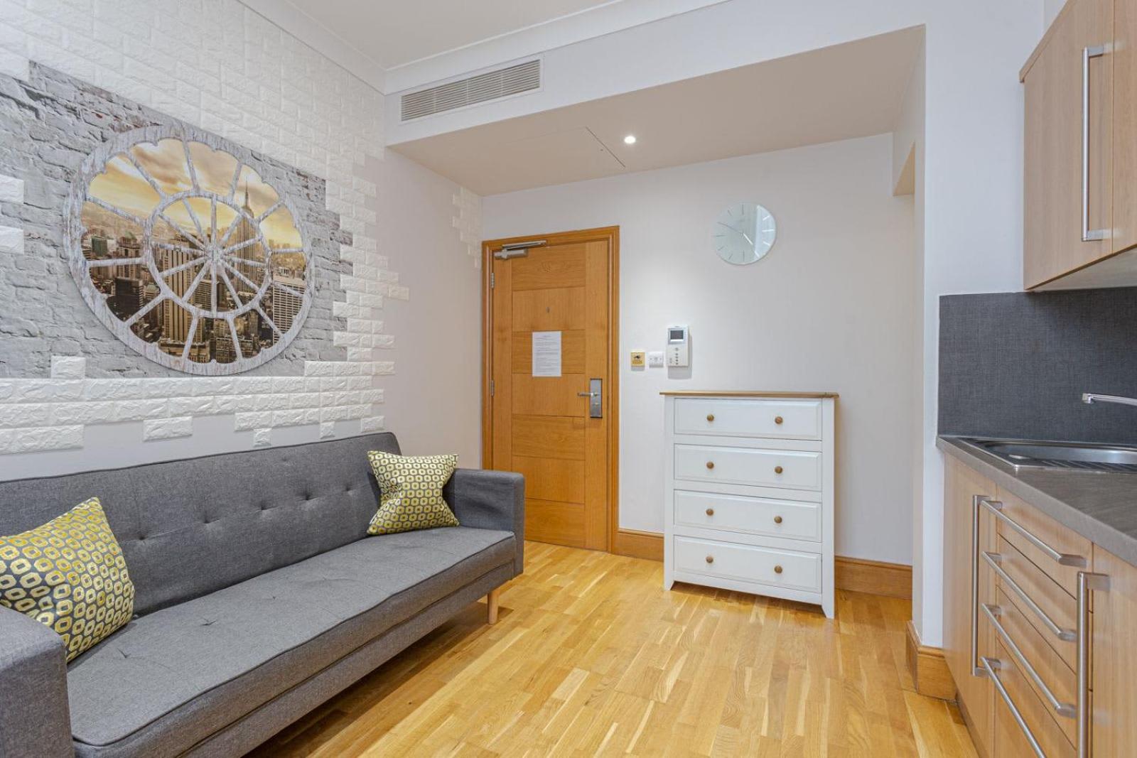 Cleveland Residences Russell Square