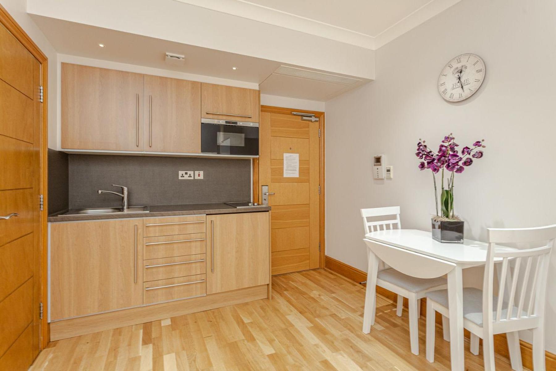Cleveland Residences Russell Square