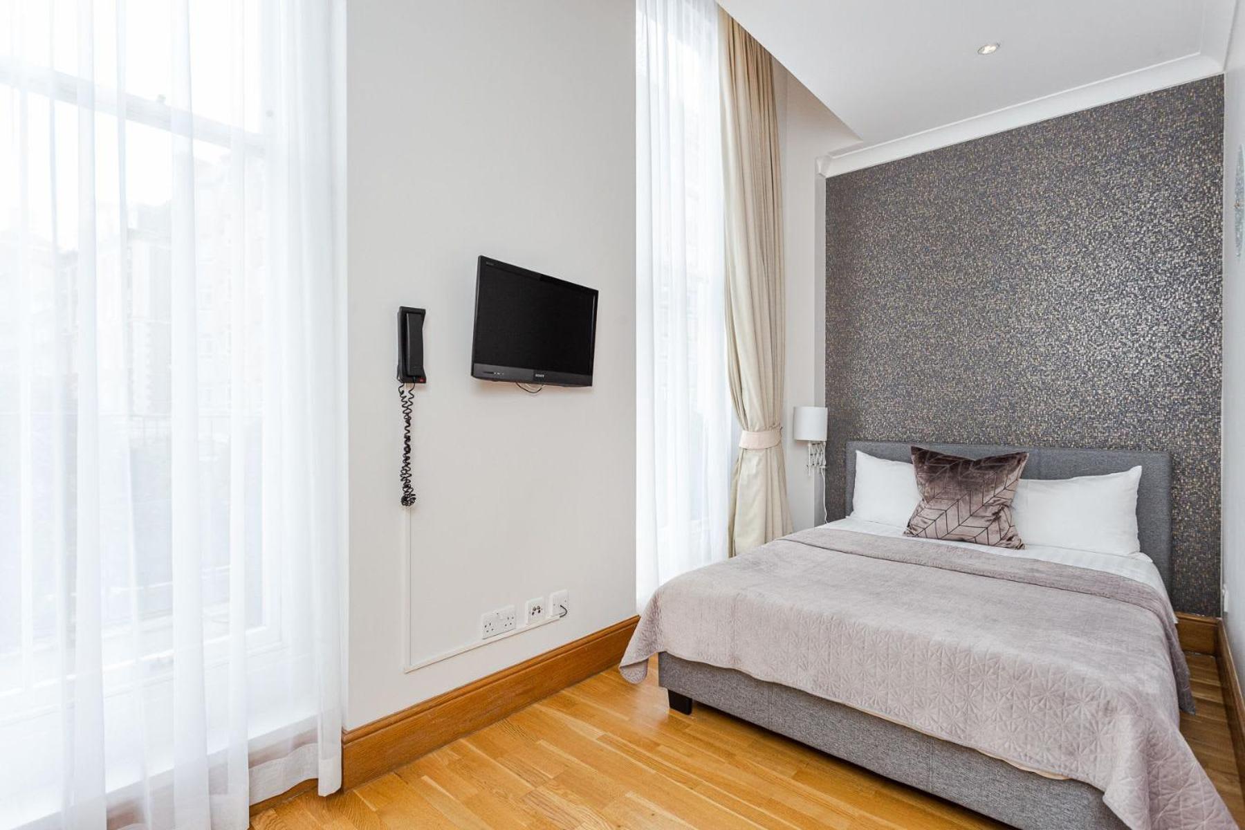 Cleveland Residences Russell Square
