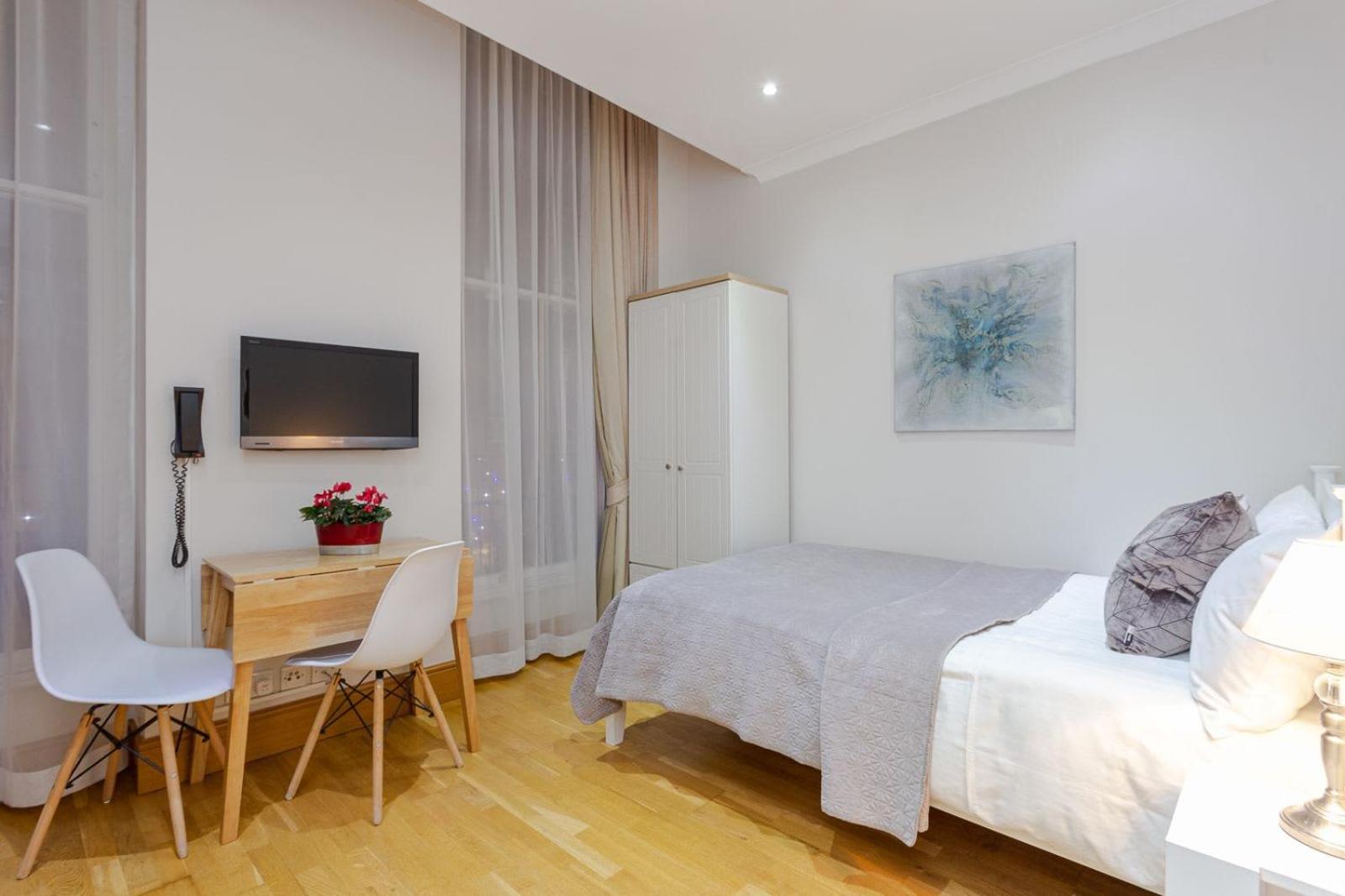 Cleveland Residences Russell Square