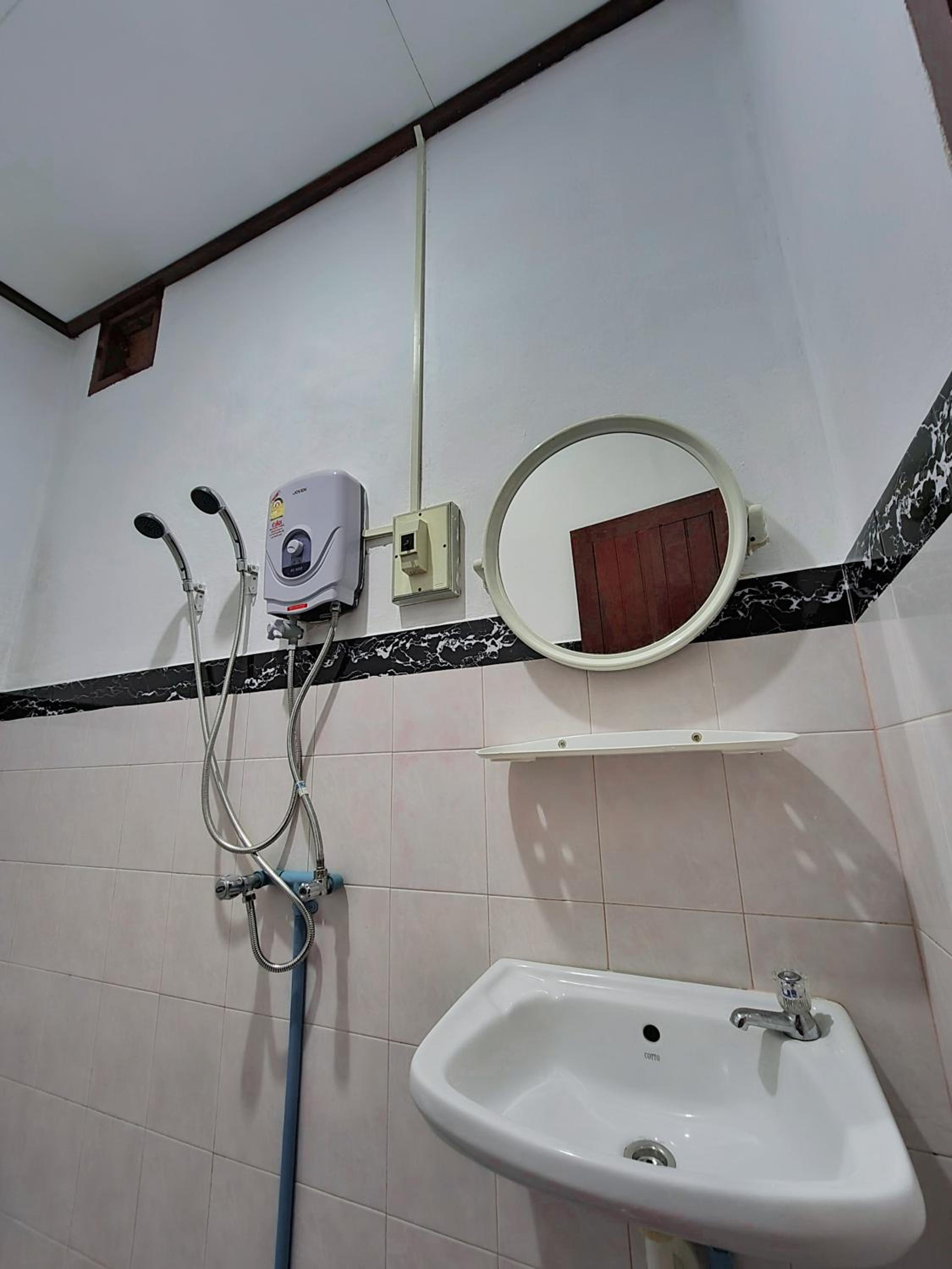 Saphaothong guesthouse, photo 51