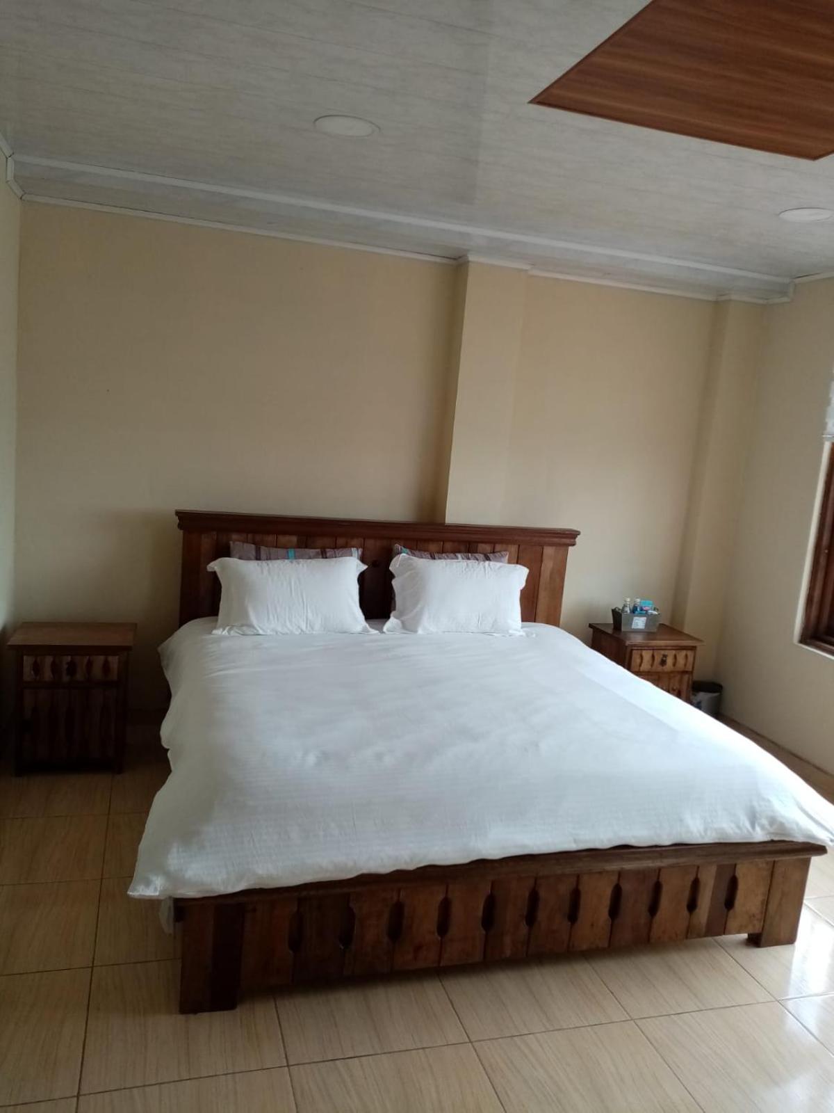 HOTEL BS