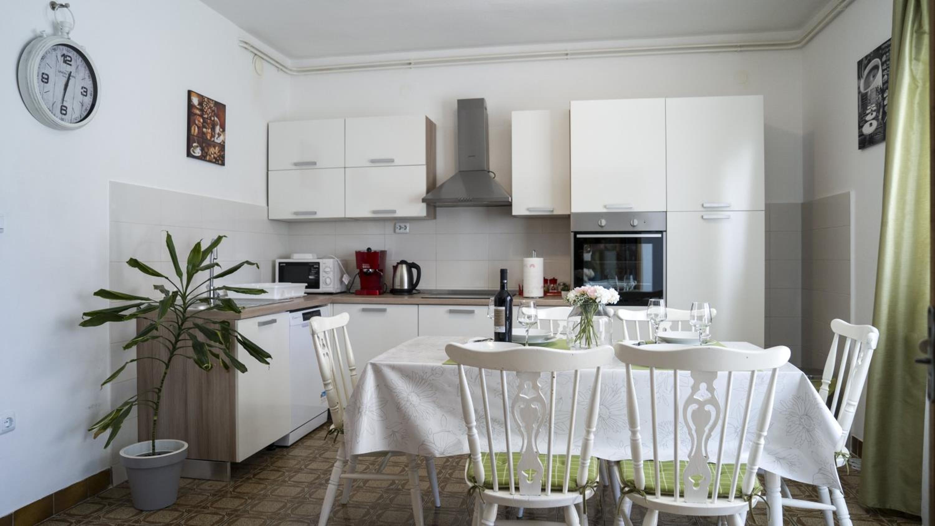 Apartments Bazina