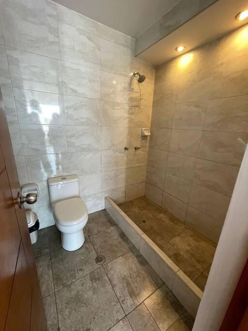 Hermosa departamento vanguardista c/ balcon .