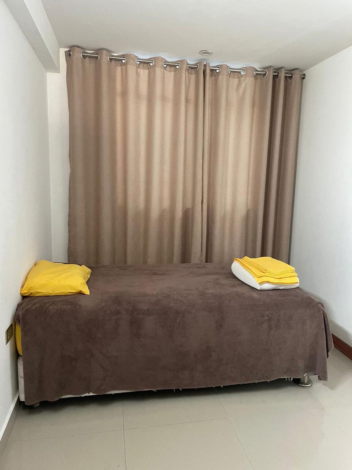 Hermosa departamento vanguardista c/ balcon .