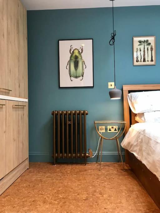 Stylish Notting Hill Air Conditioned studio