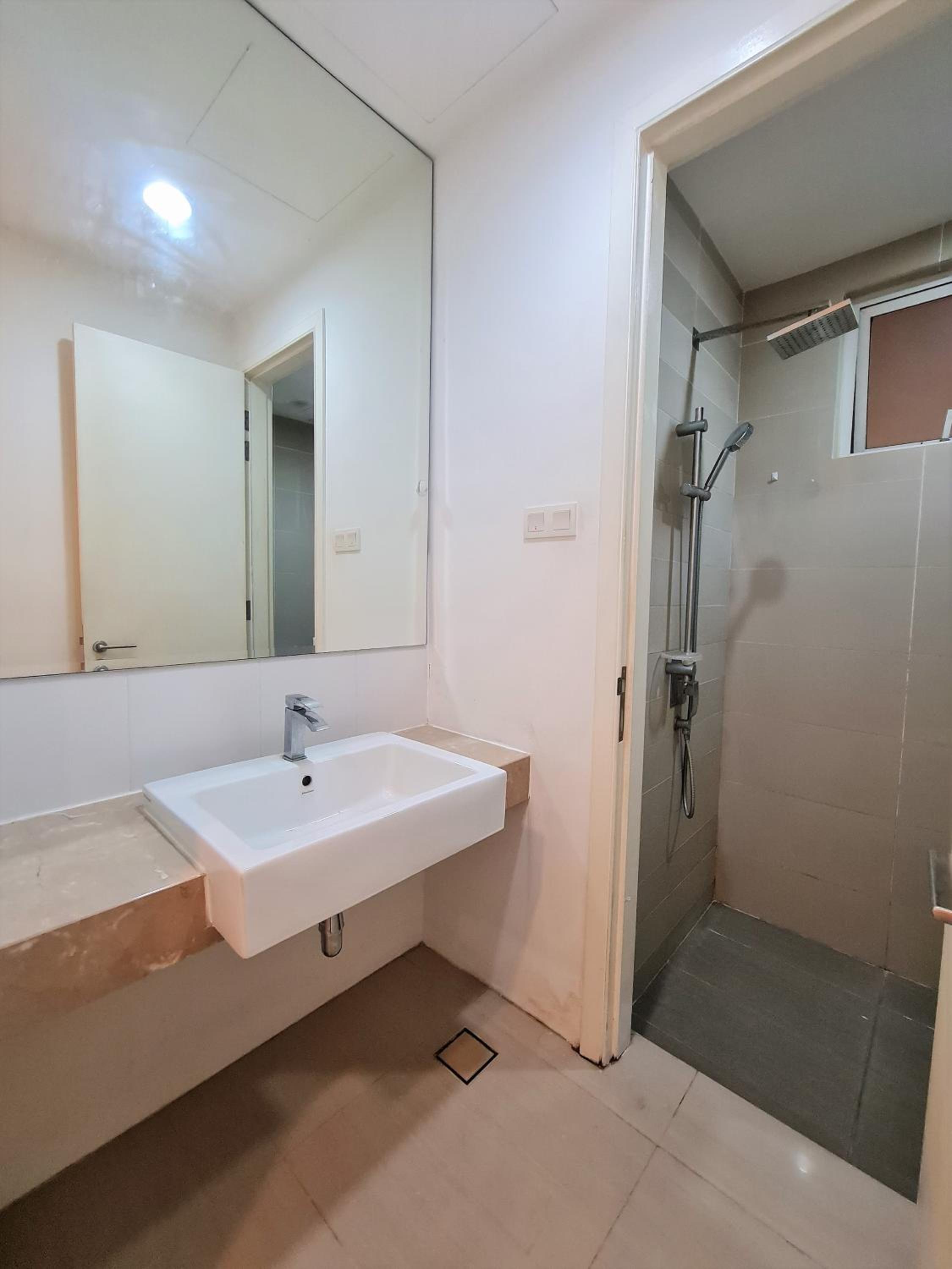 KLCC Binjai 8 Premium Soho Apartment by Sarah's Lodge