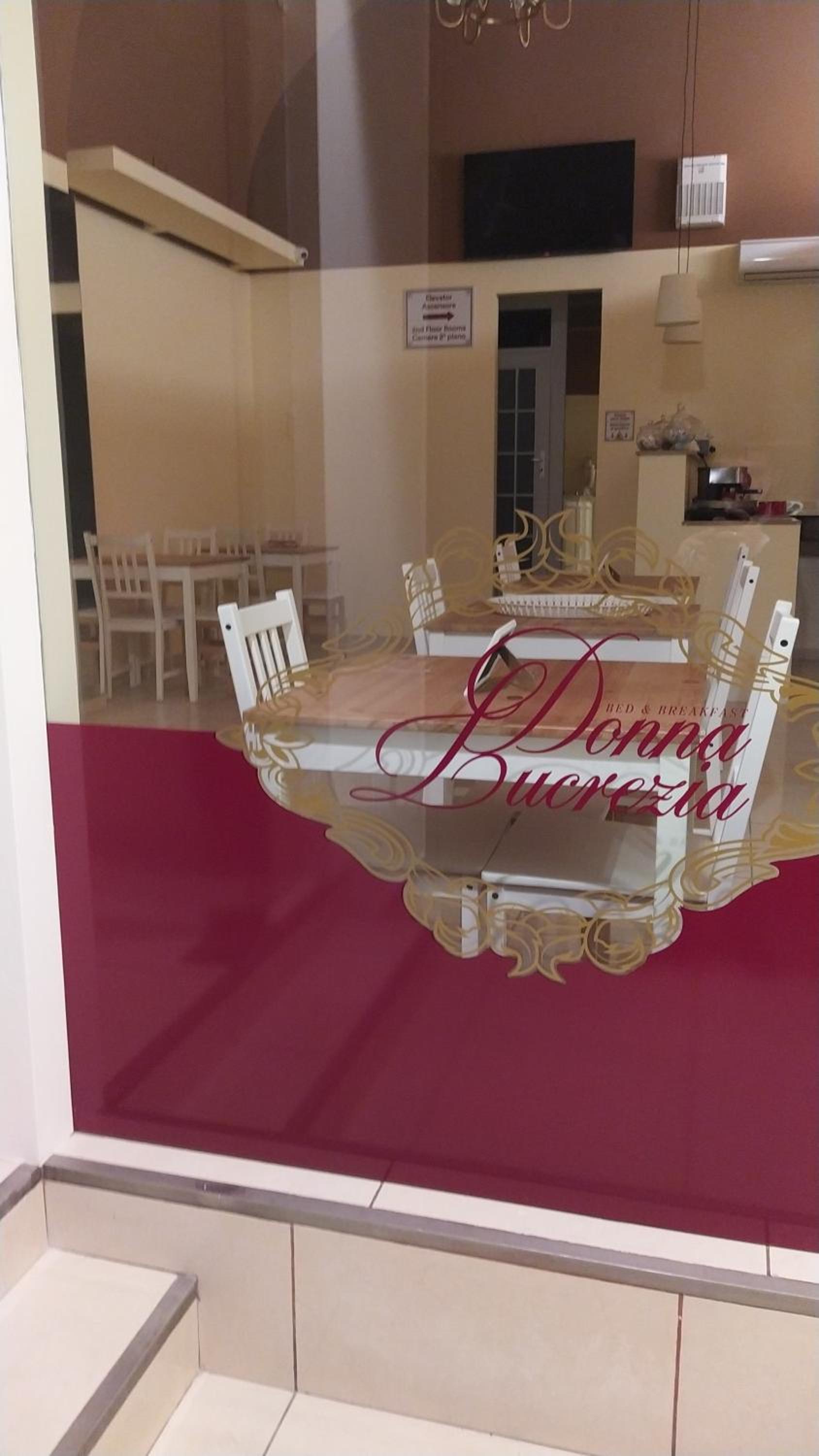 DONNA LUCREZIA b&b Boutique Hotel Style - RELAX & BUSINESS STAY