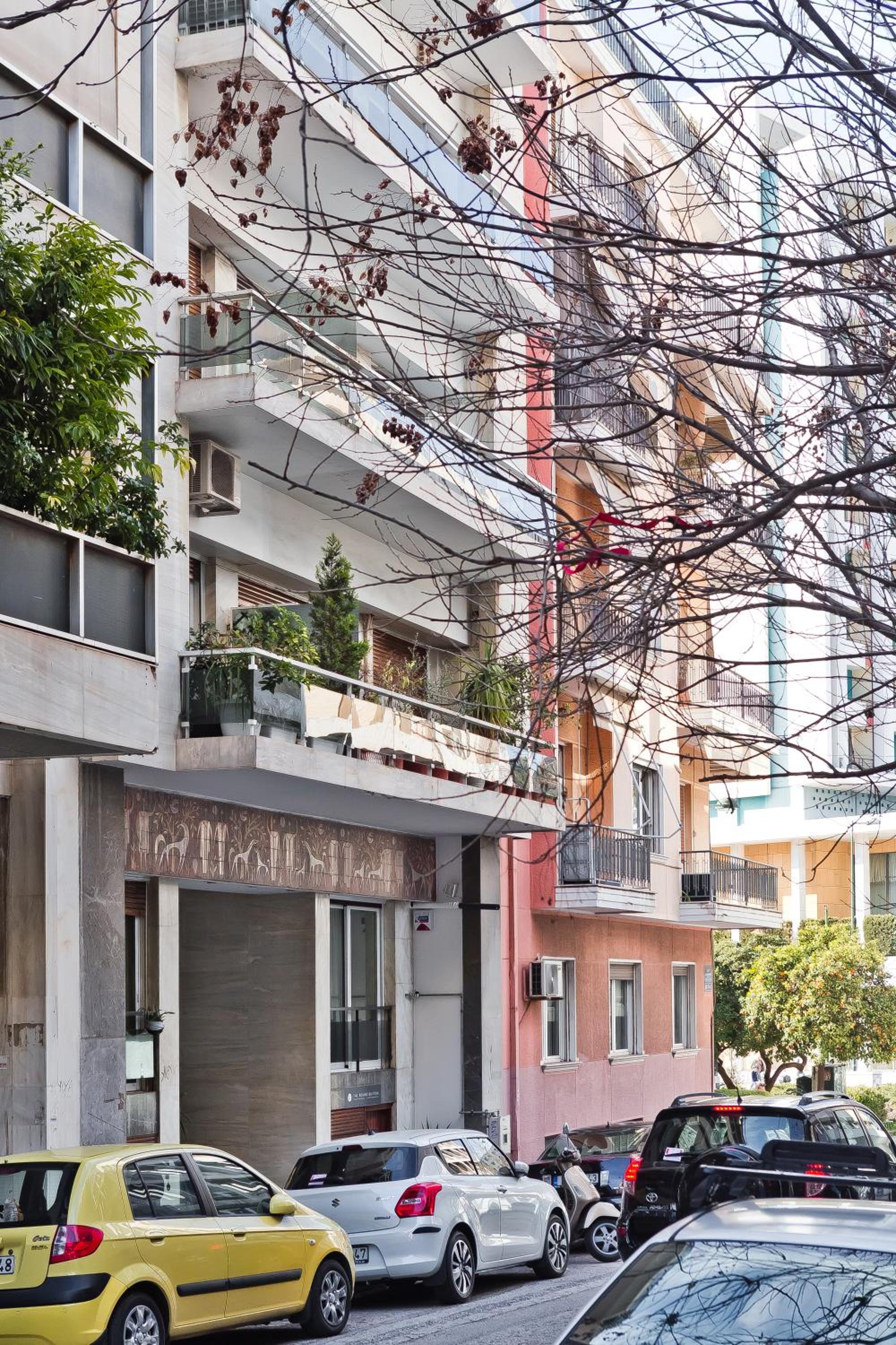 BAG- Boutique Apartment Grey - Hilton Area