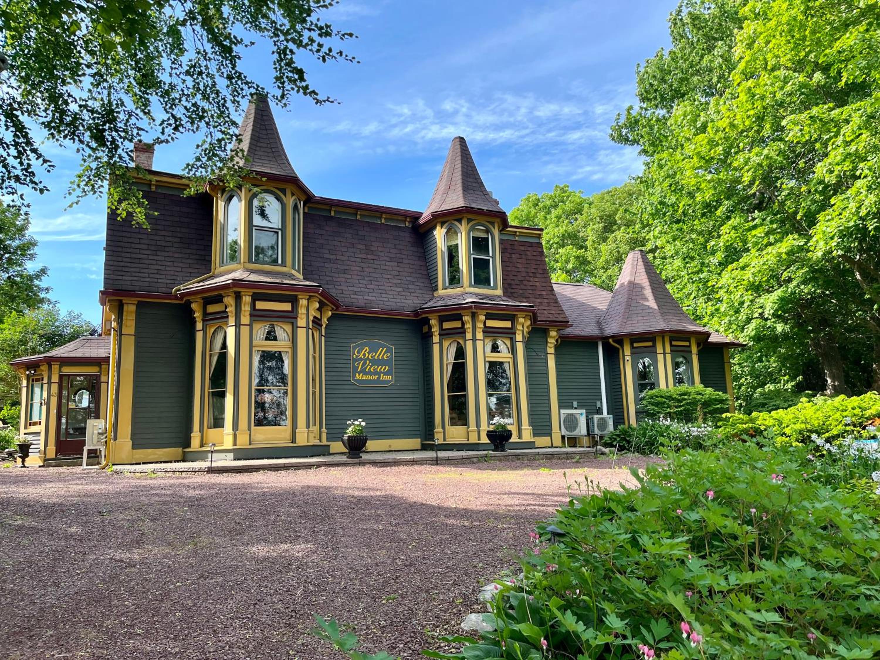 Belle View Manor Inn