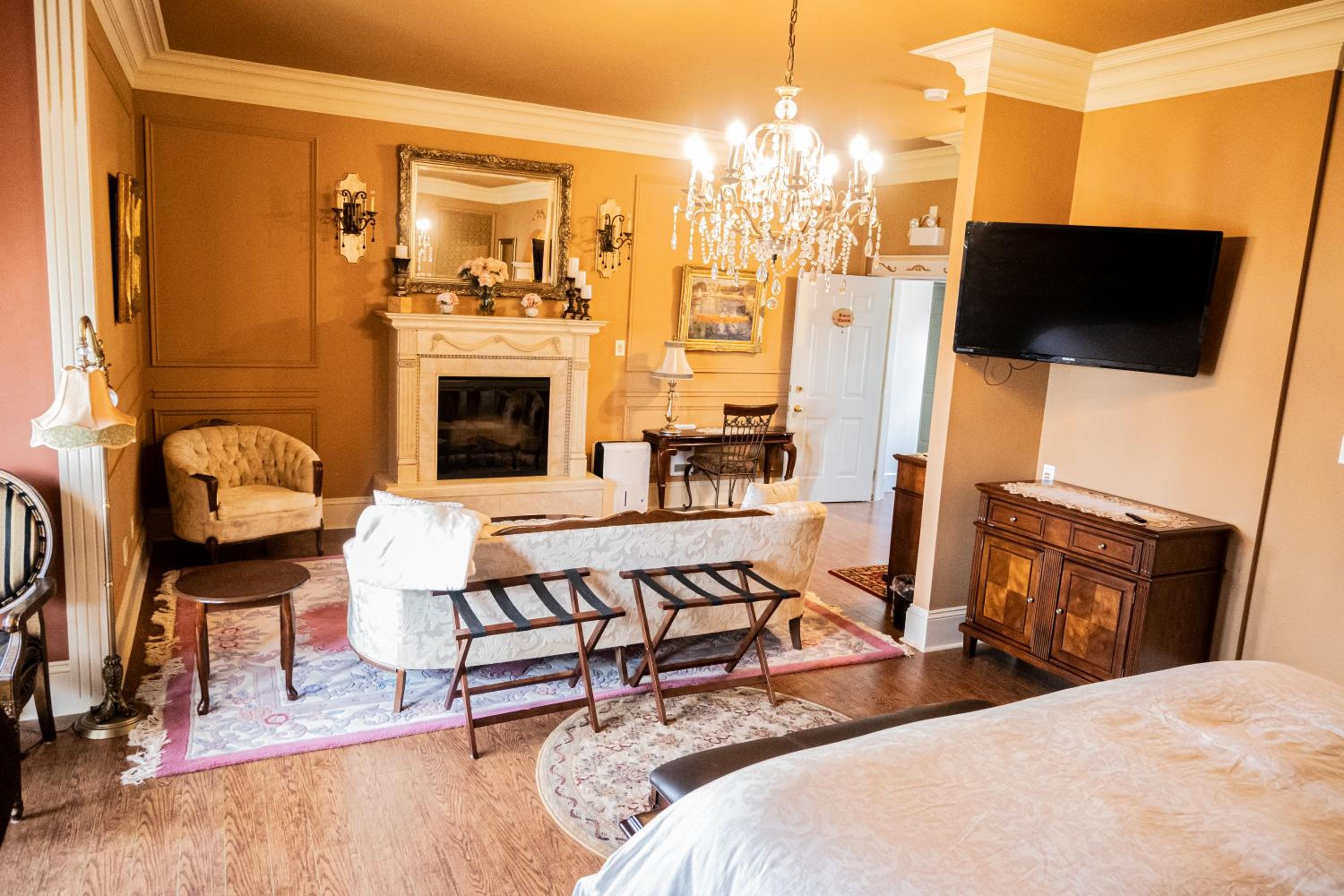 Belle View Manor Inn