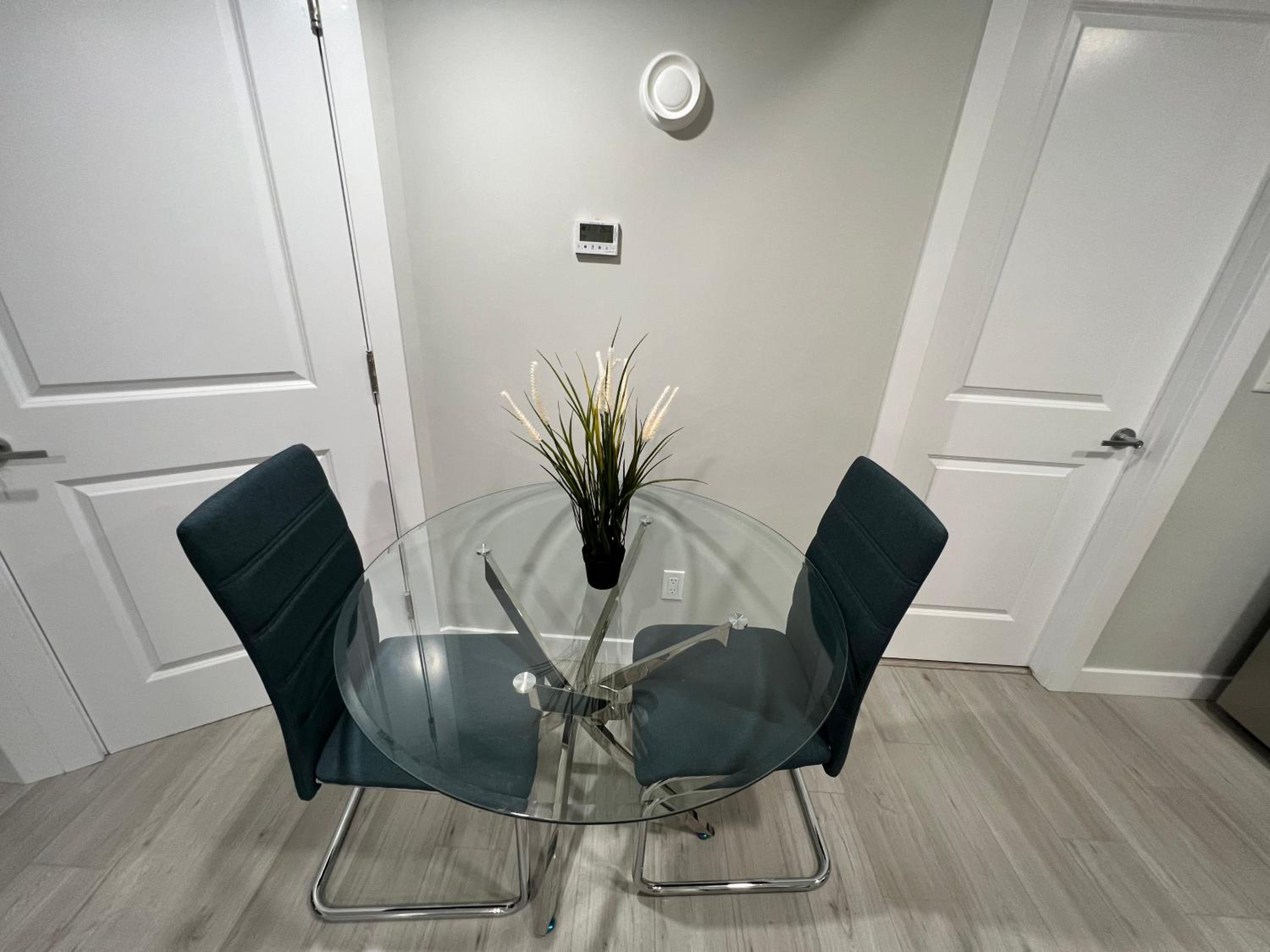 Entire Guest Suite-Self Check in