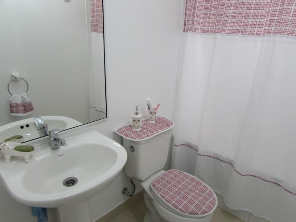 Departamento amplio y cómodo en Lomas de Papudo I, 2D 1B, para 4 personas, cercano a la playa
