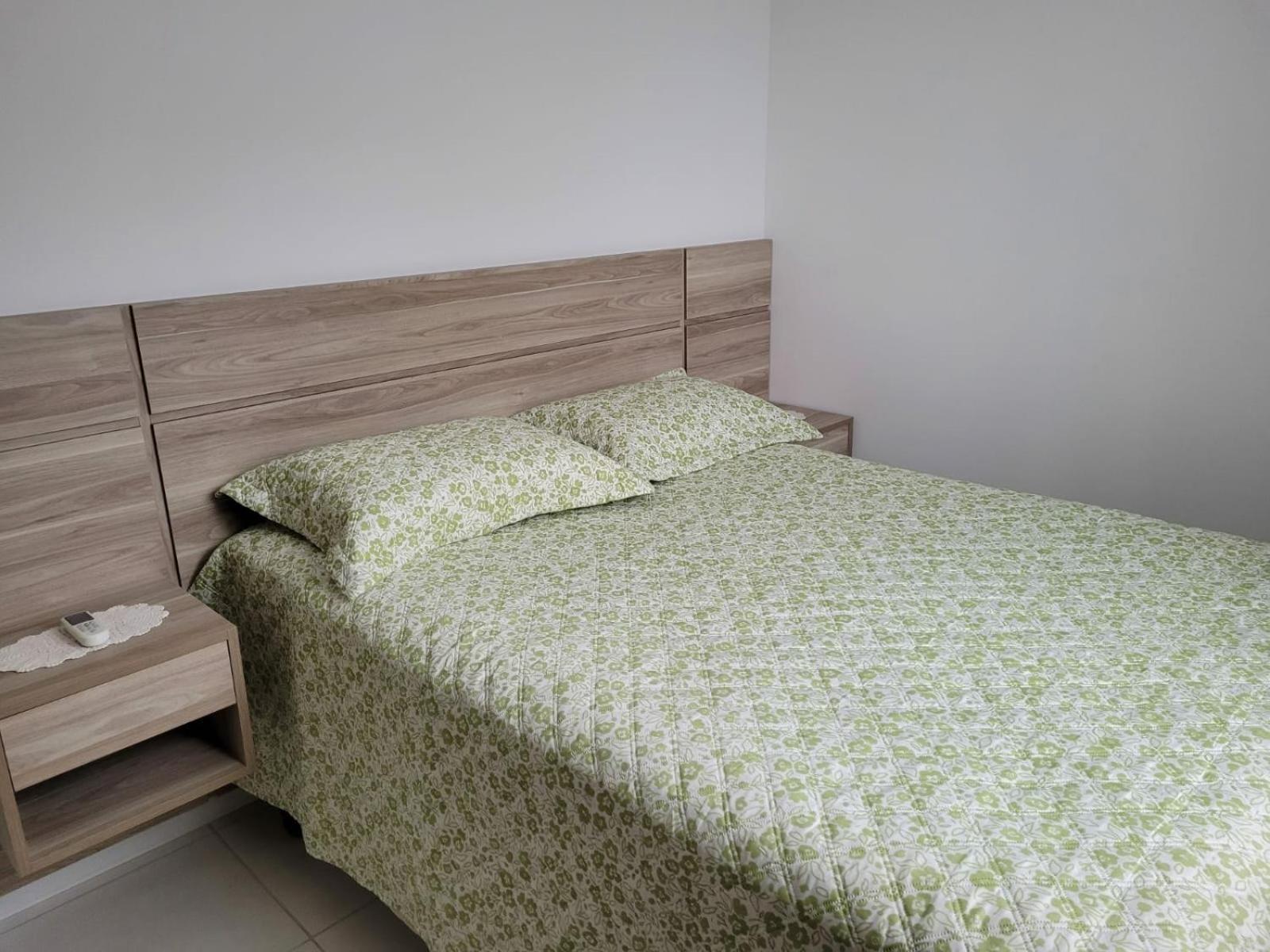 Recanto Cardeal 302-2 Apto 2 quartos para 5 pessoas
