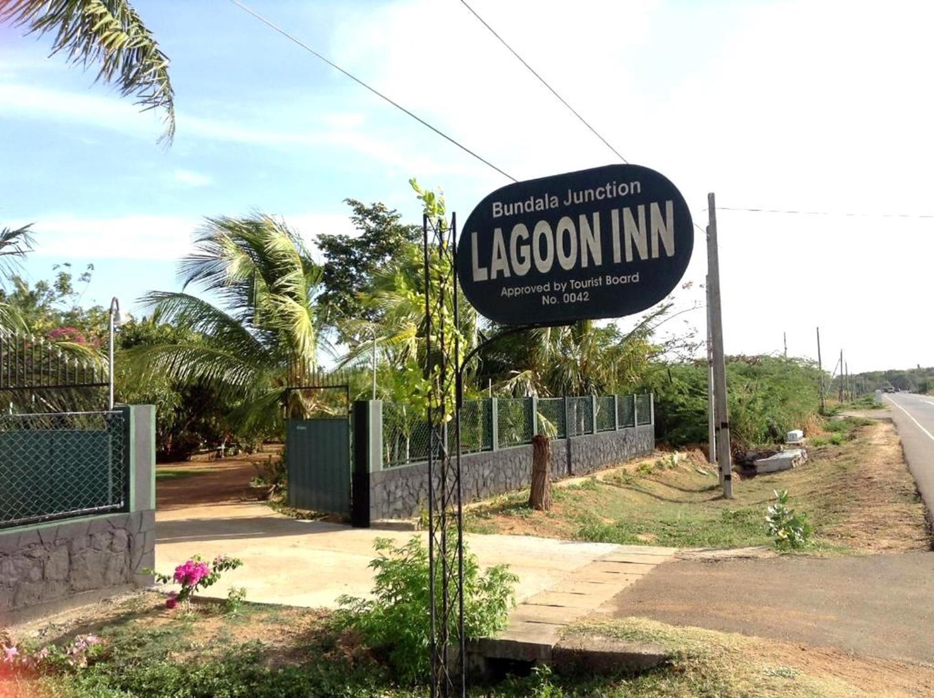 Lagoon Inn view 2