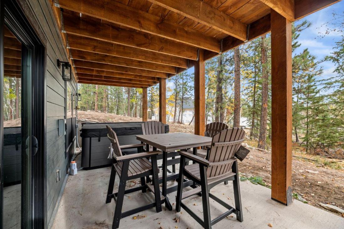 Make Time Lodge In Powder House Pass view 2