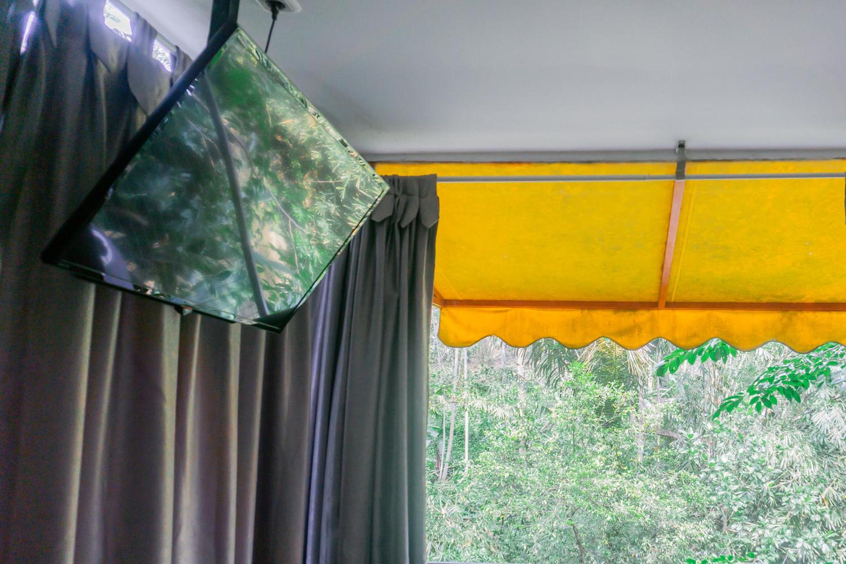 Hau Eco Lodges Citumang Pangandaran