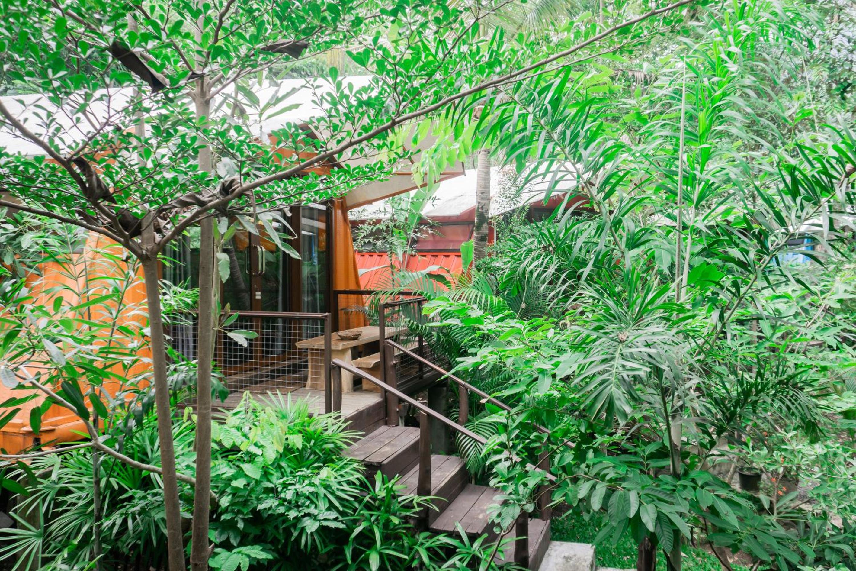 Hau Eco Lodges Citumang Pangandaran