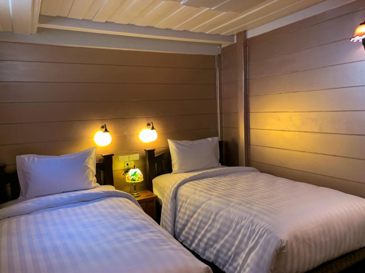 Priya Boutique House