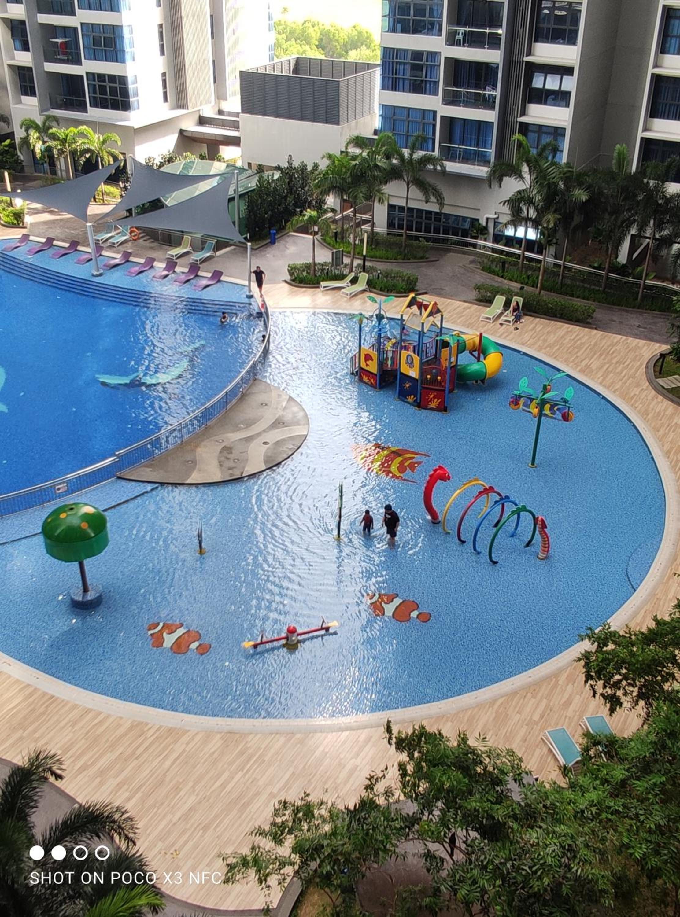 Atlantis Homestay Pool View 1210 photo 3