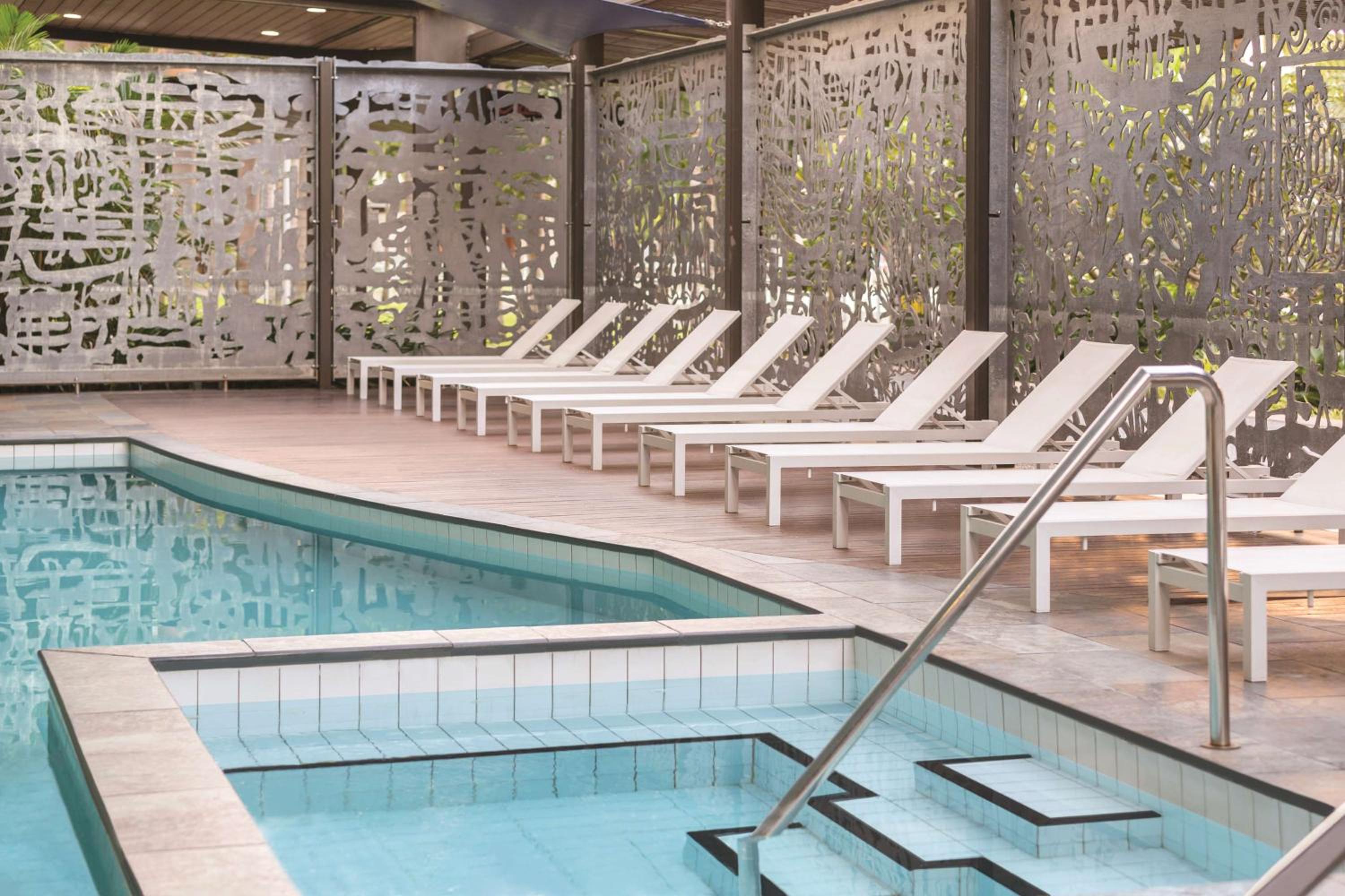Adina Apartment Hotel Darwin Waterfront 7