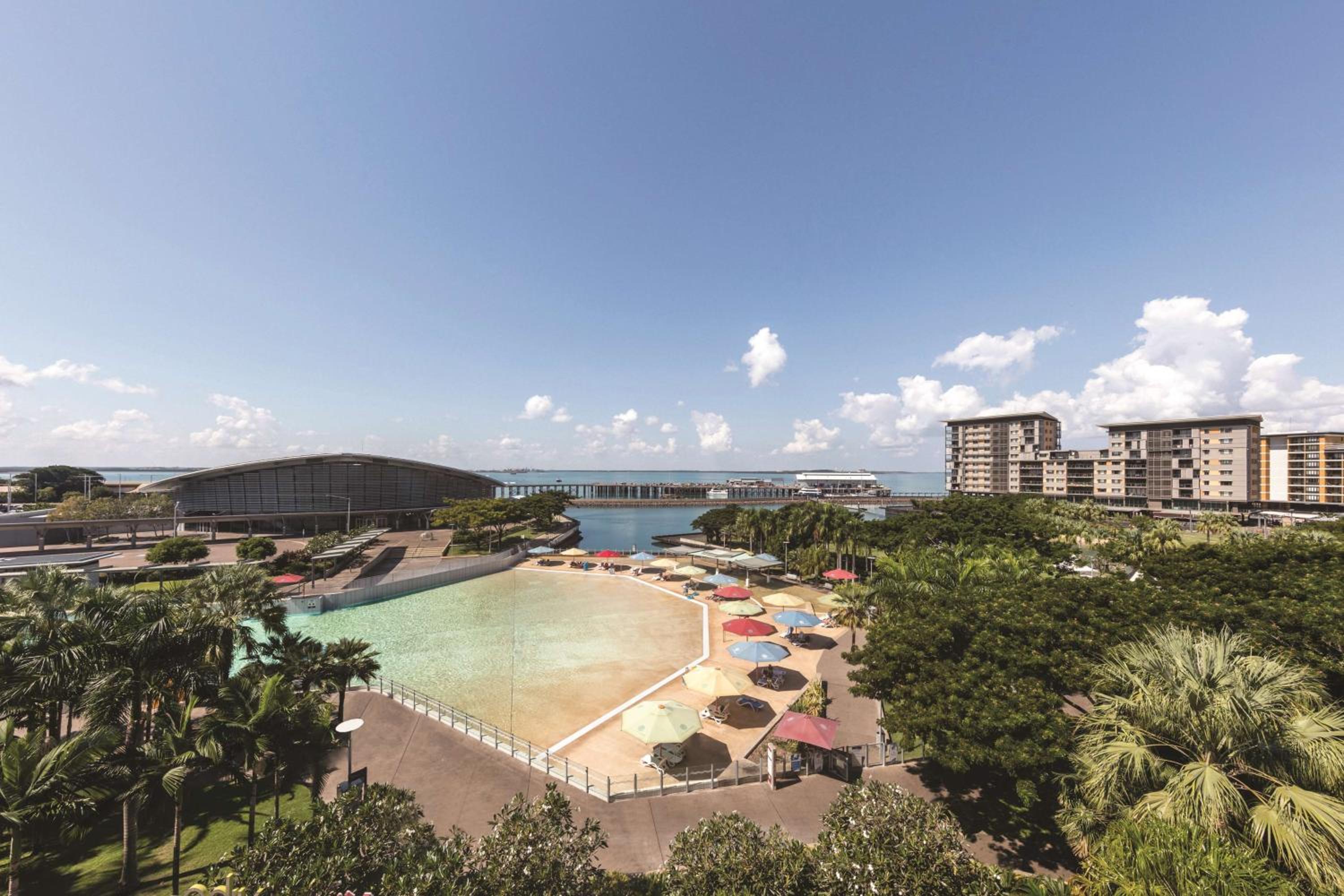 Adina Apartment Hotel Darwin Waterfront 11