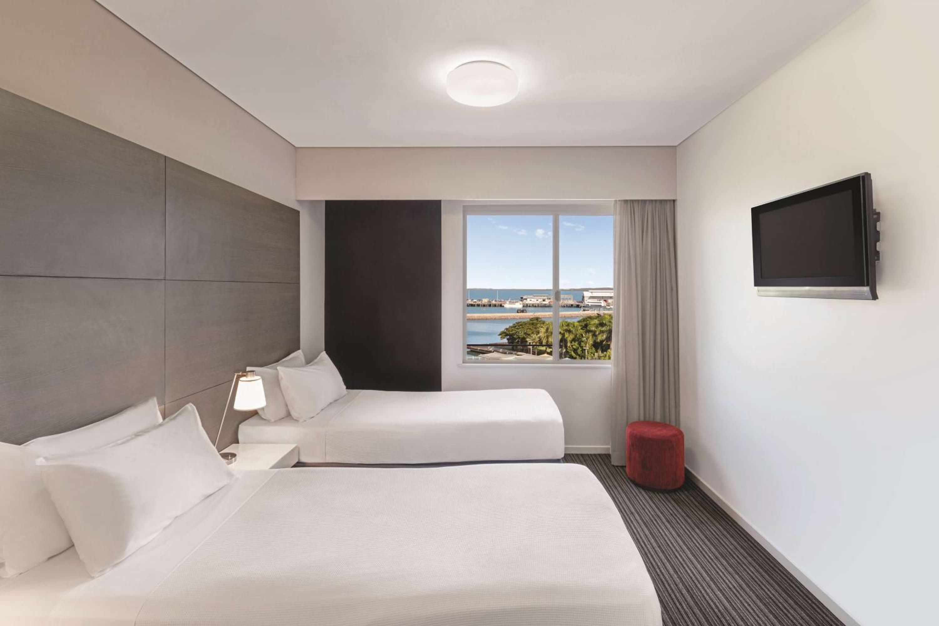 Adina Apartment Hotel Darwin Waterfront 13