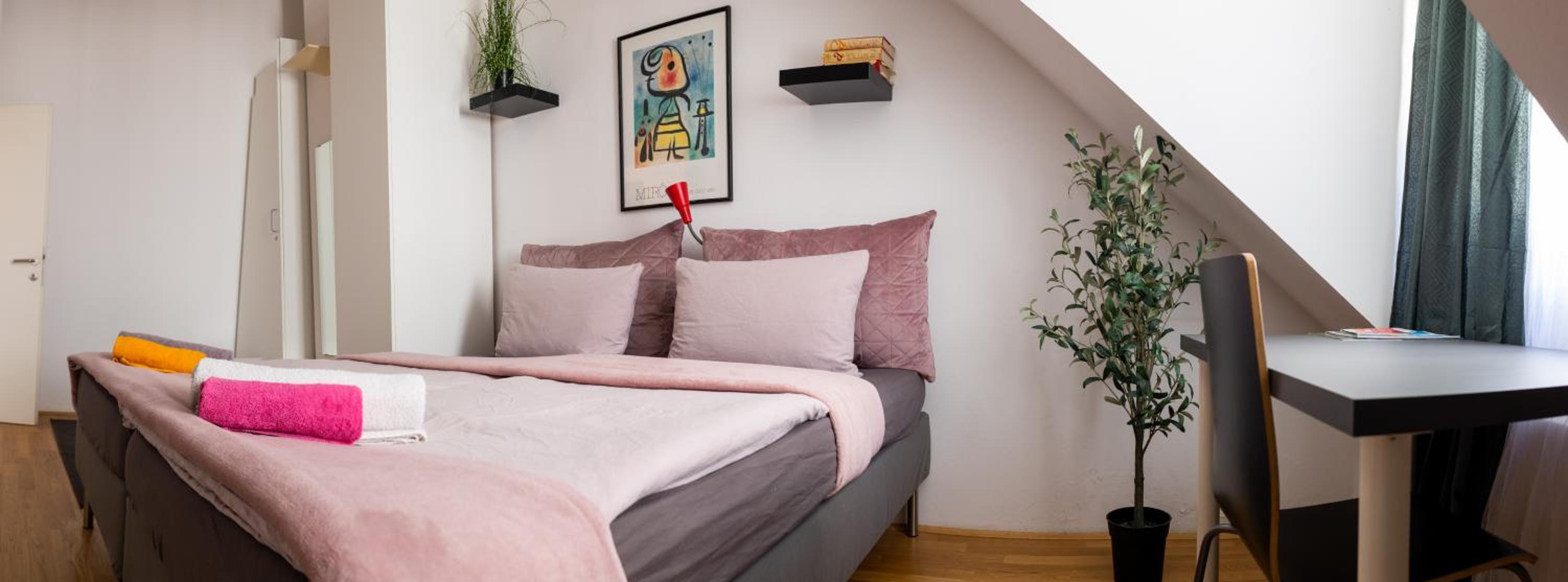 Cukrarna Guest Accommodation - Image 2