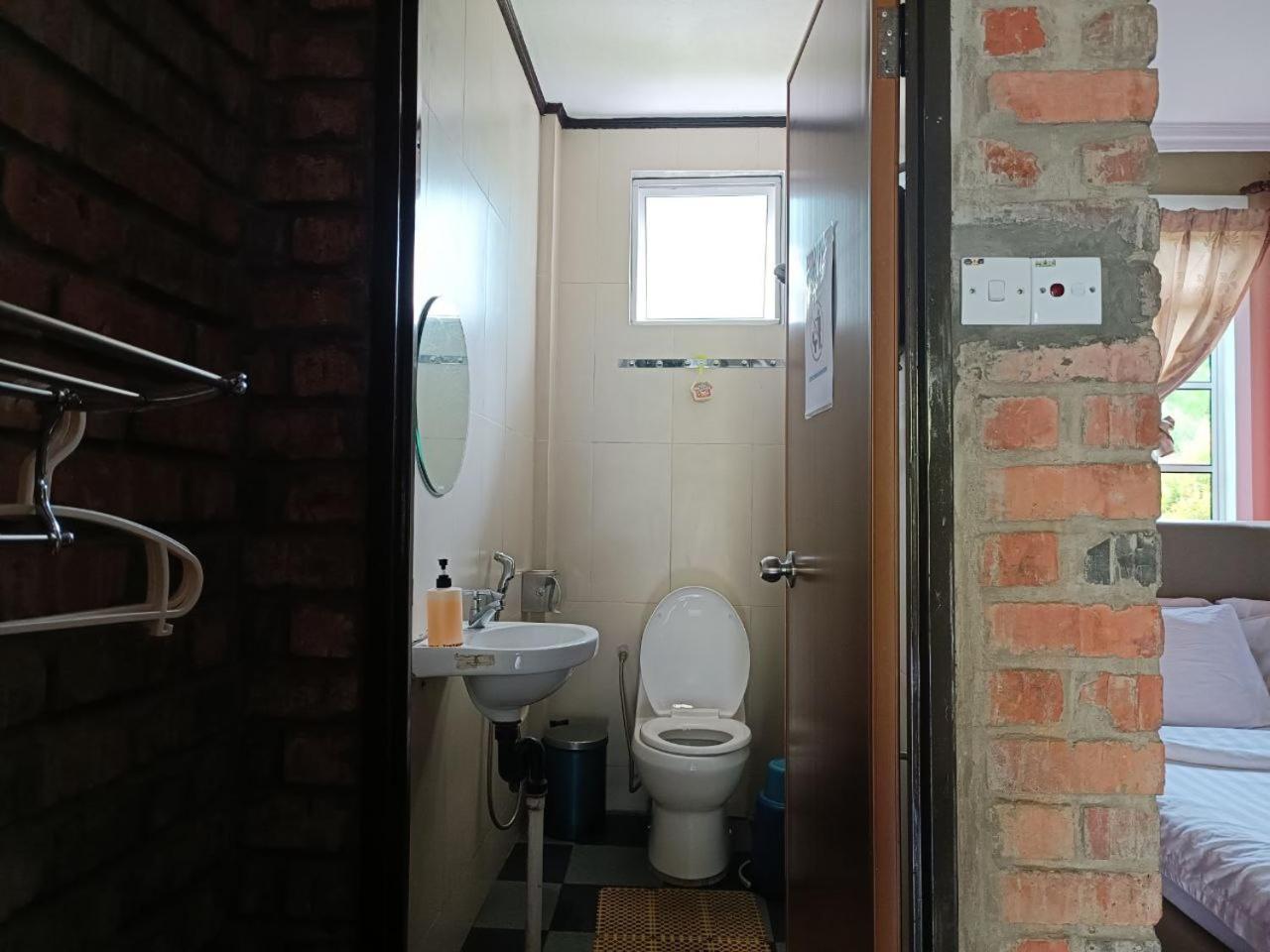 Photo 37