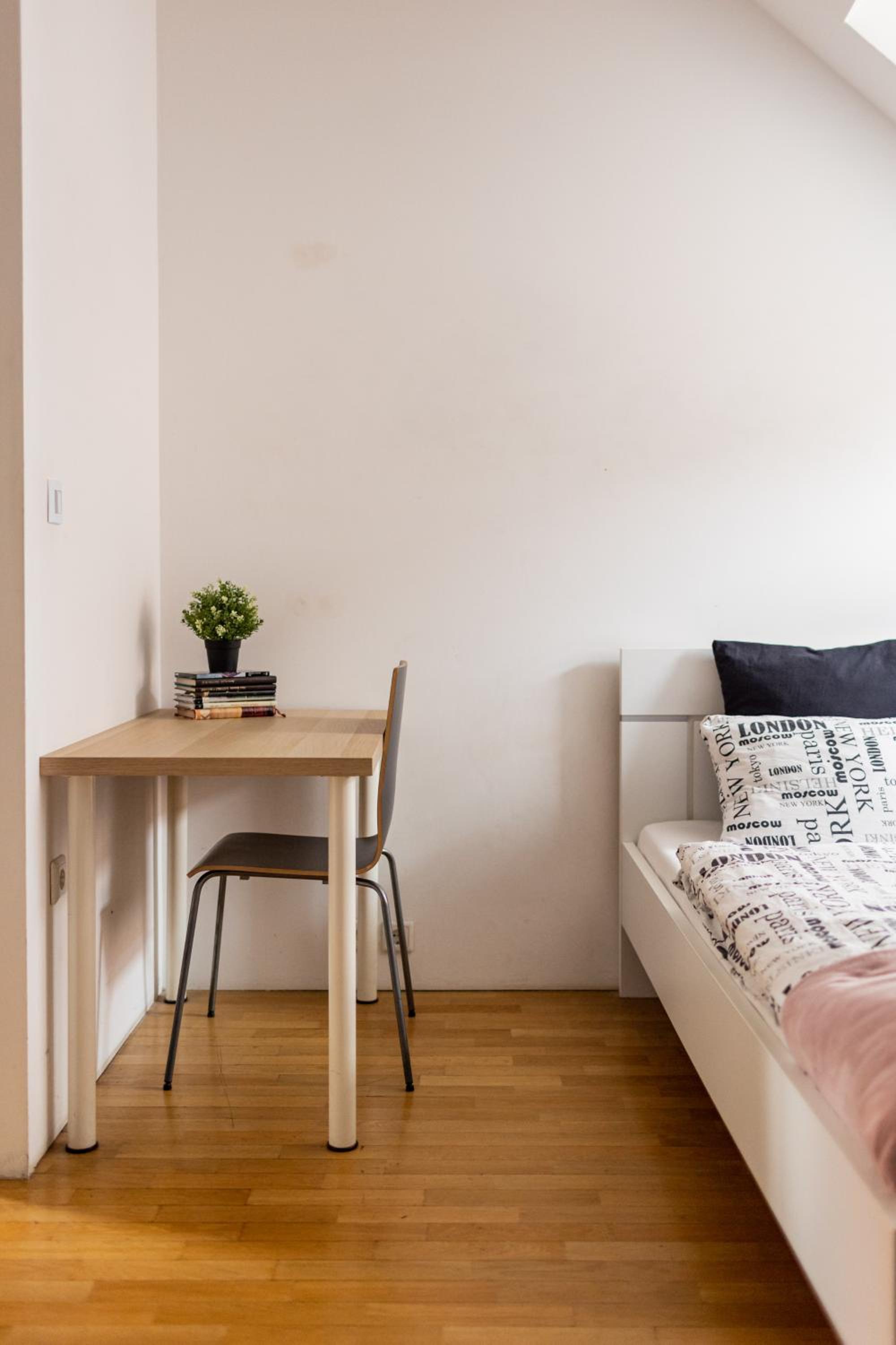 Cukrarna Guest Accommodation - Image 4