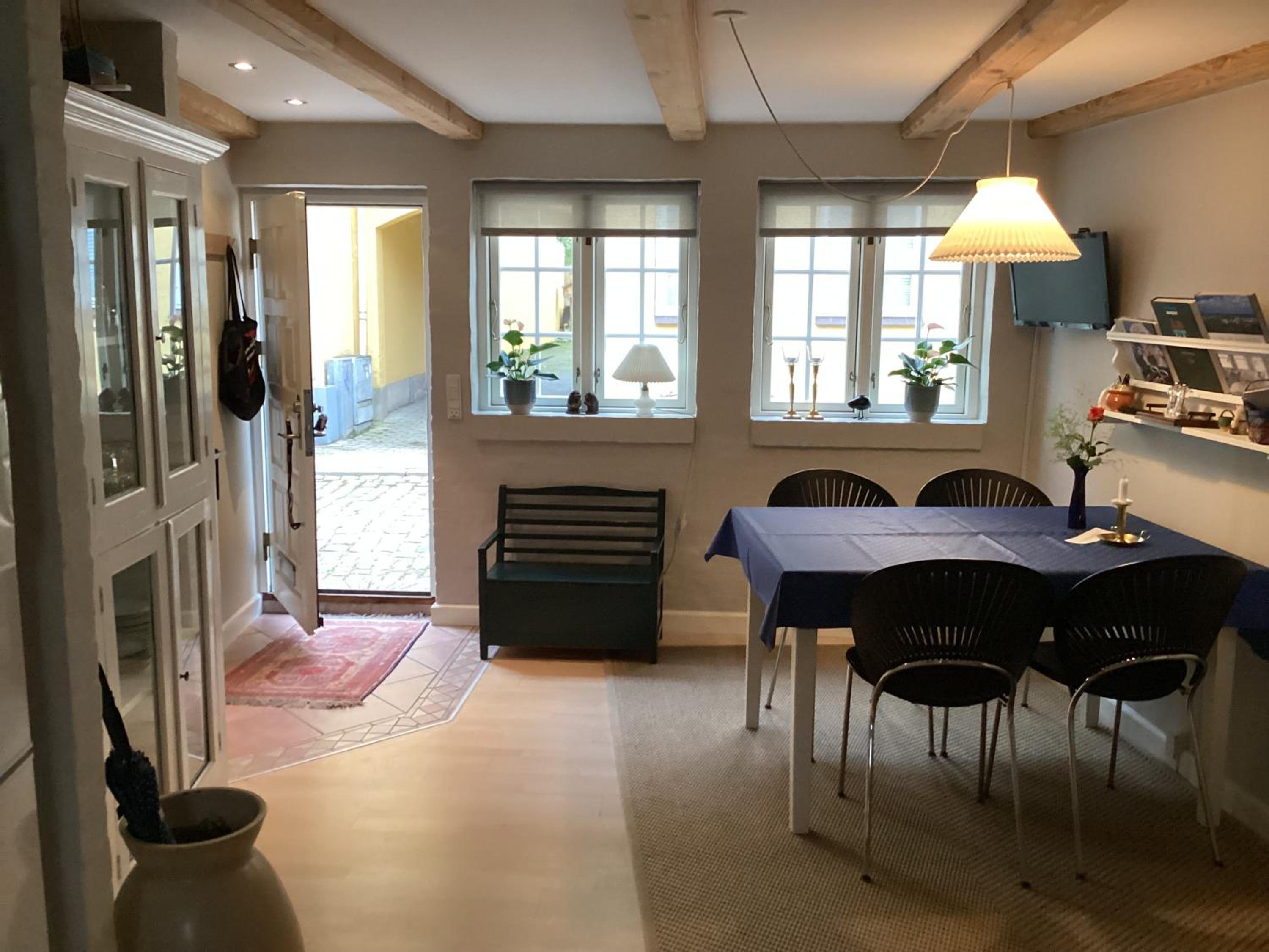 Dejligt lille byhus